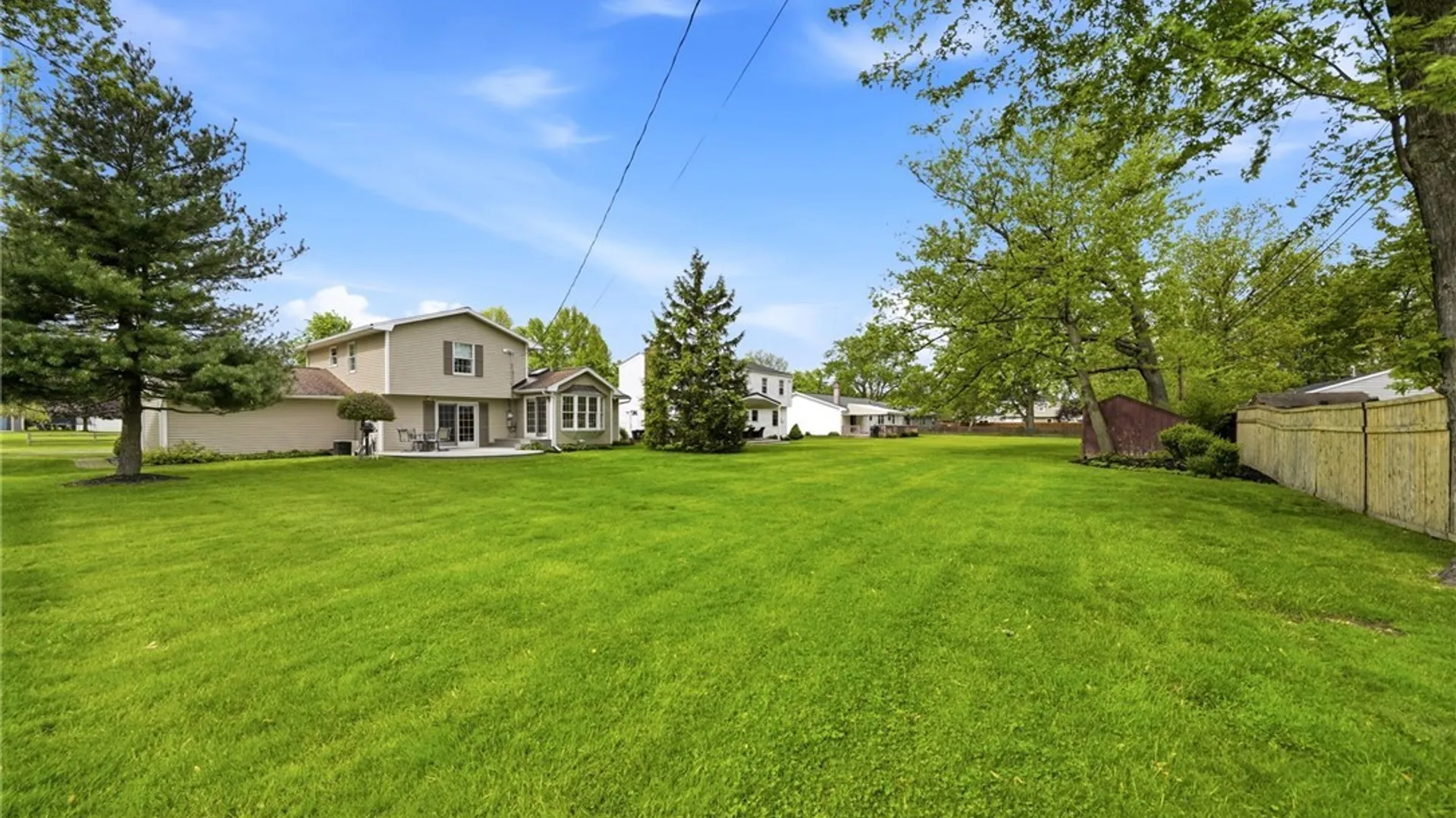Property at 418 Woodward Crescent, West Seneca, NY 14224 38