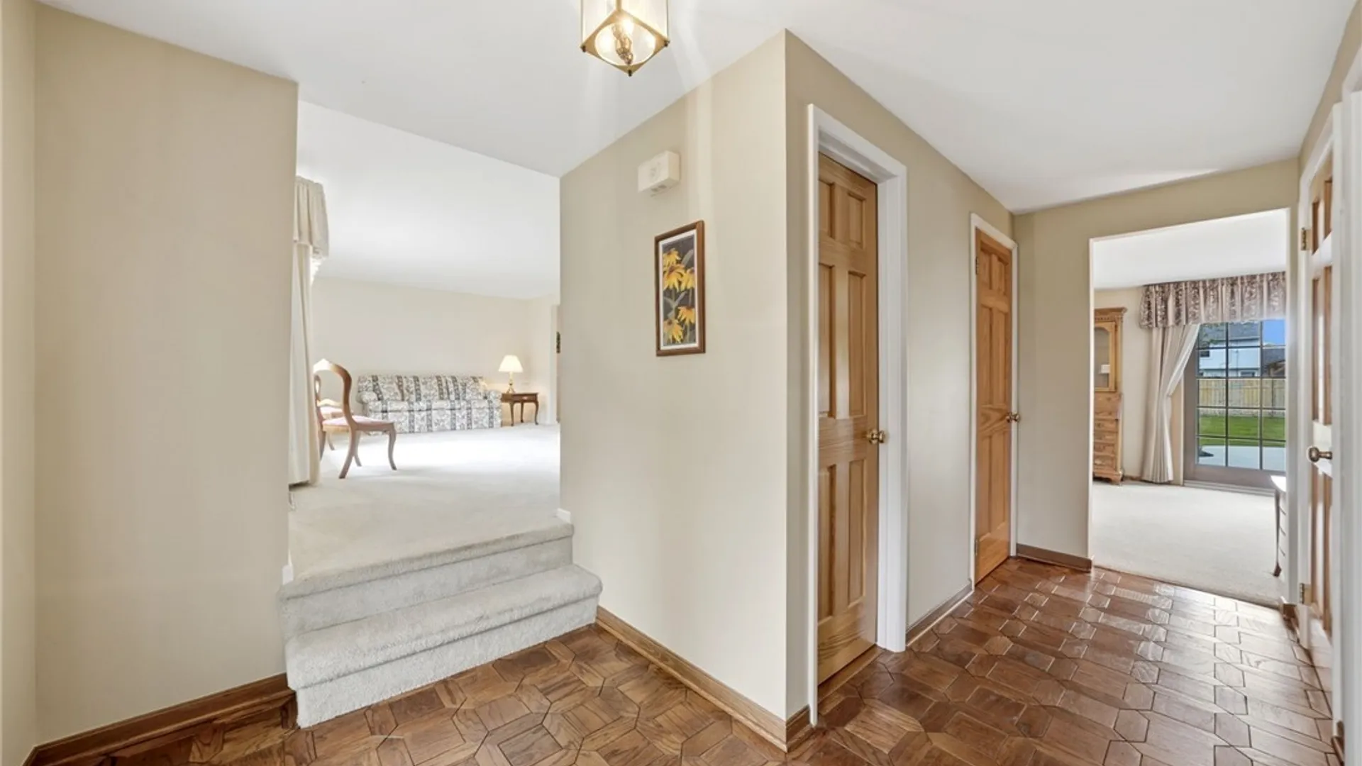 Property at 418 Woodward Crescent, West Seneca, NY 14224 5