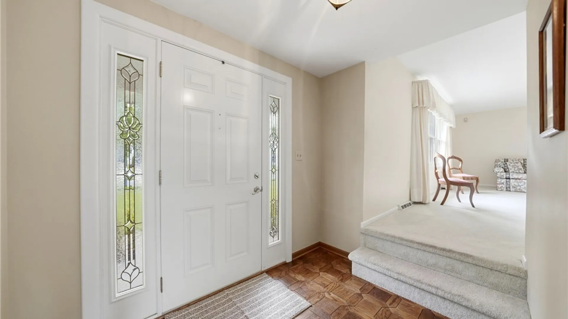 Property at 418 Woodward Crescent, West Seneca, NY 14224 6