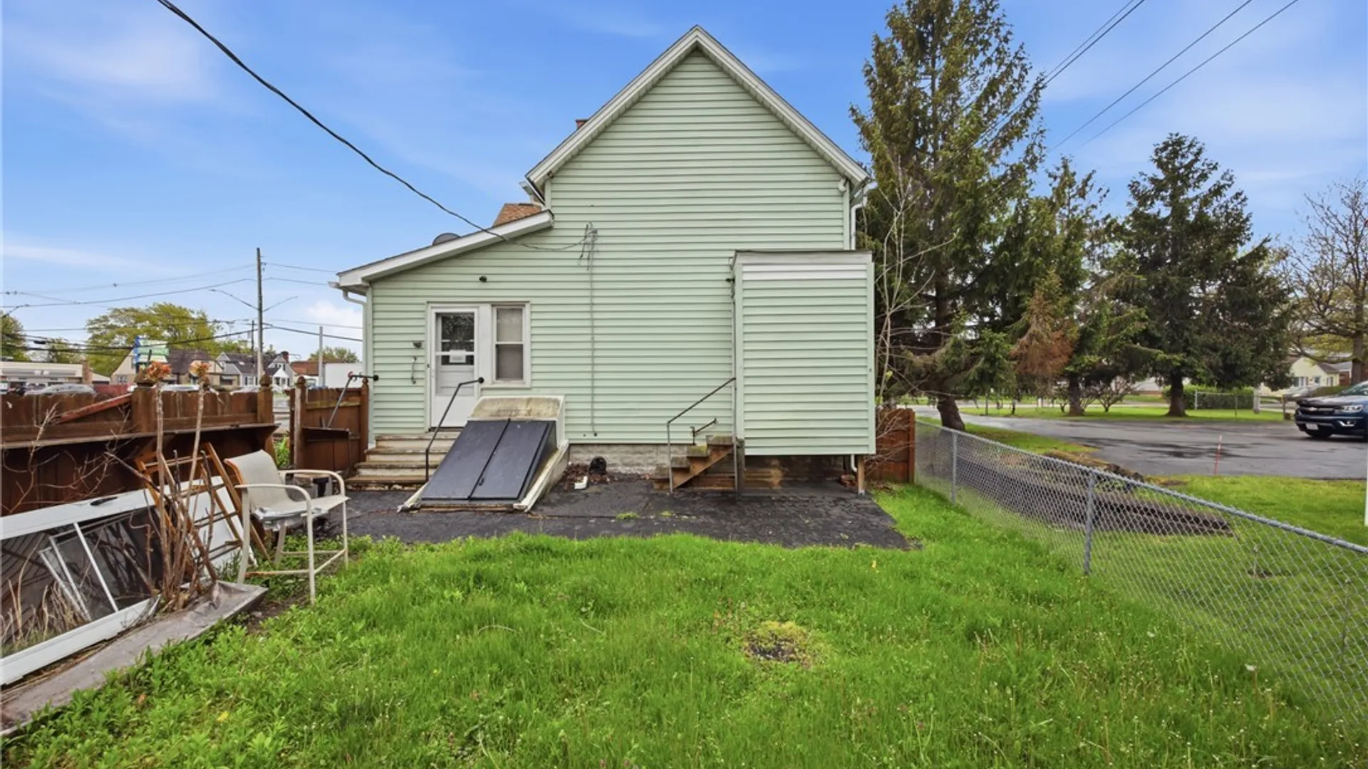 Property at 1016 Cleveland Drive, Cheektowaga, NY 14225 14