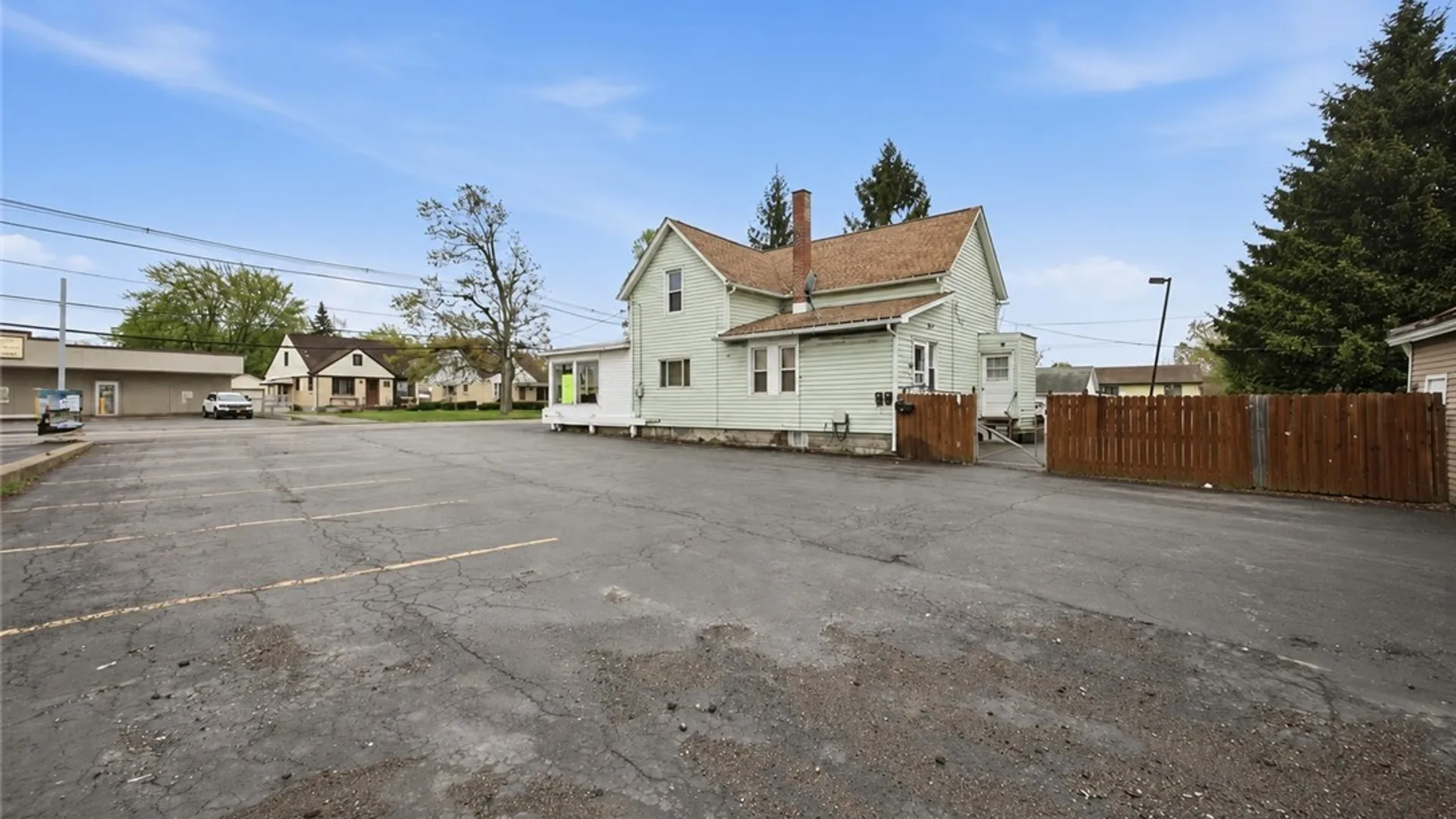 Property at 1016 Cleveland Drive, Cheektowaga, NY 14225 18