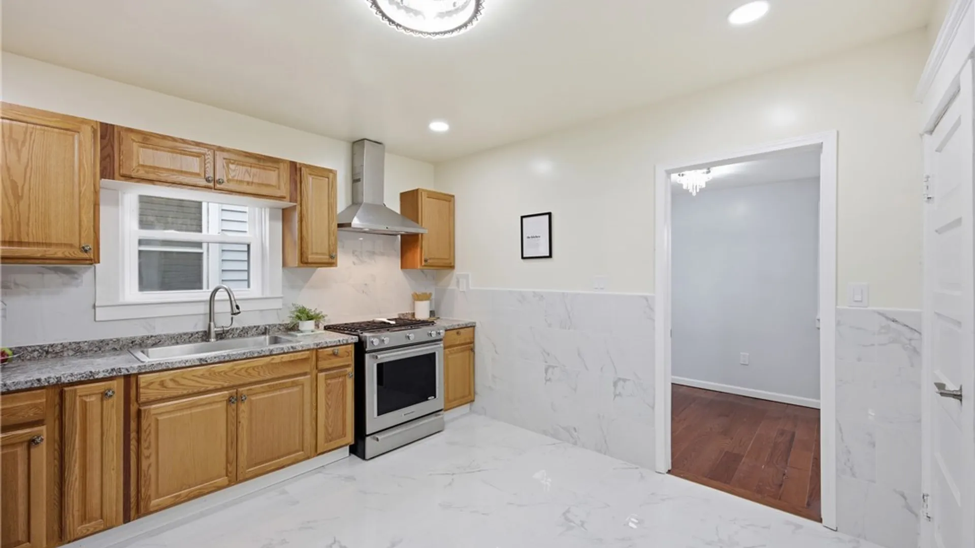 Property at 53 Roslyn Street, Buffalo, NY 14211 12