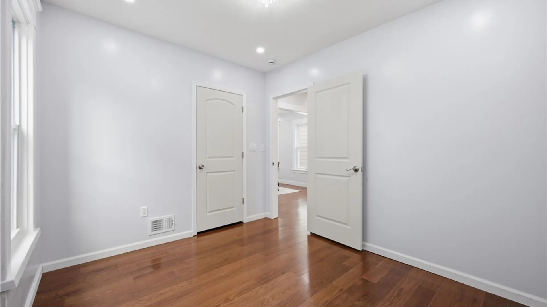 Property at 53 Roslyn Street, Buffalo, NY 14211 26