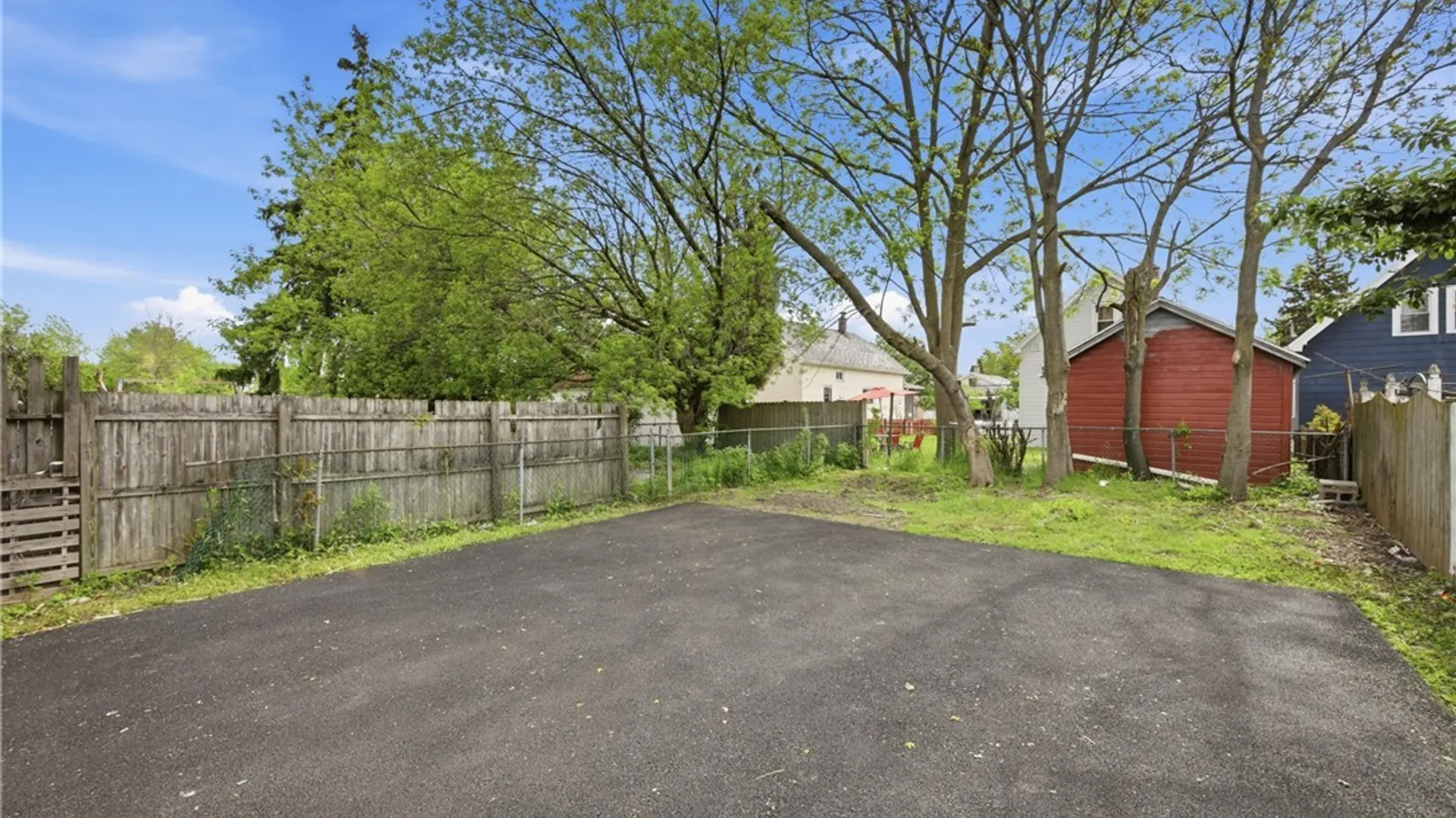 Property at 53 Roslyn Street, Buffalo, NY 14211 48