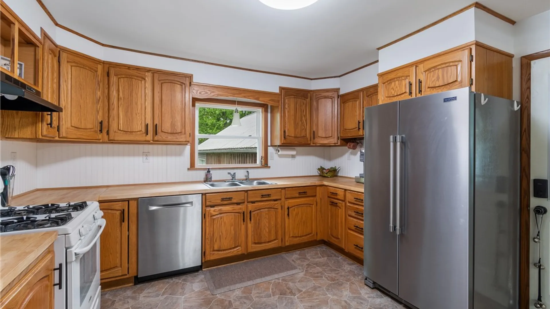 Property at 19 E Kendig Street, Fayette, NY 13165 11