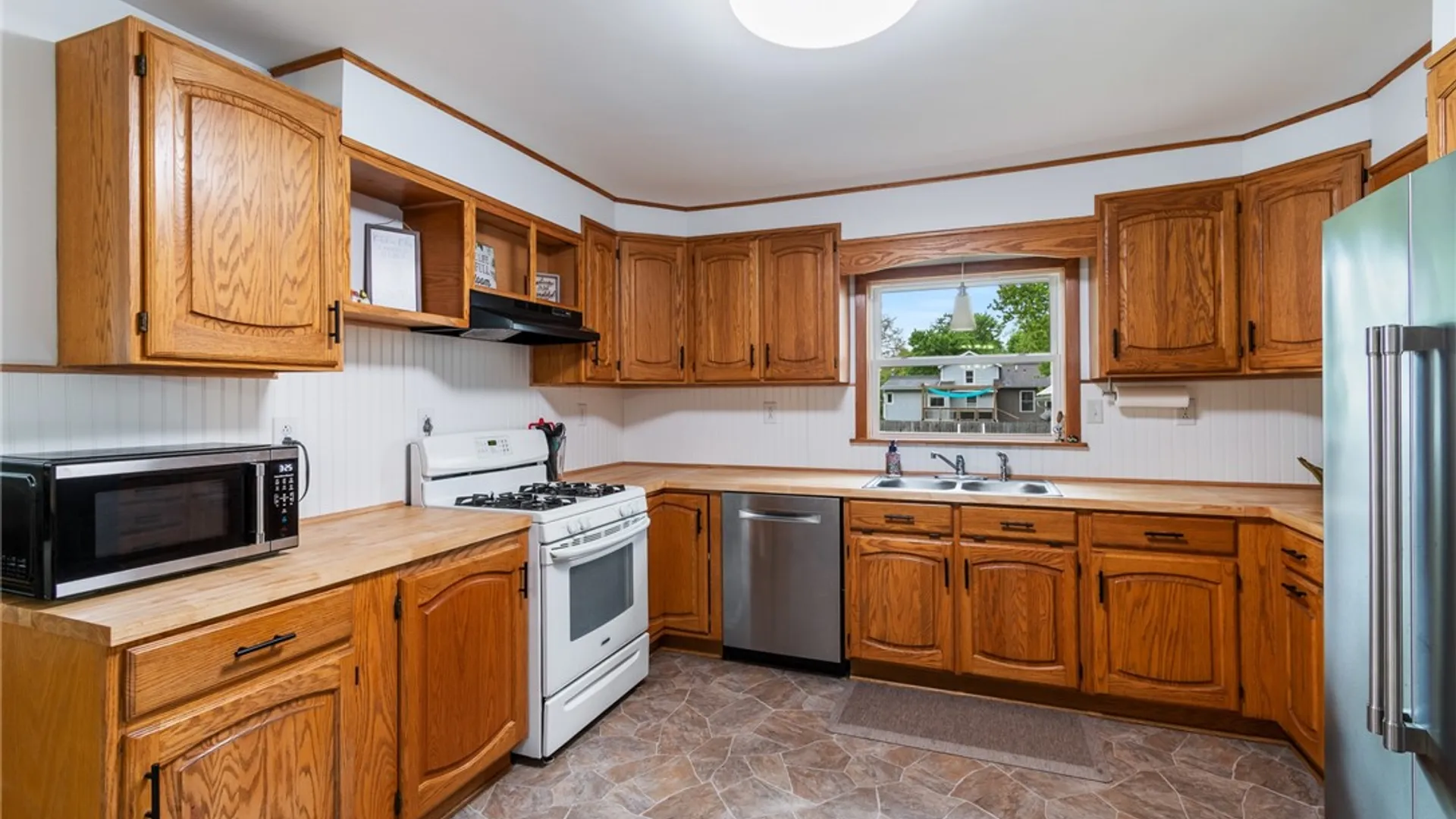 Property at 19 E Kendig Street, Fayette, NY 13165 12