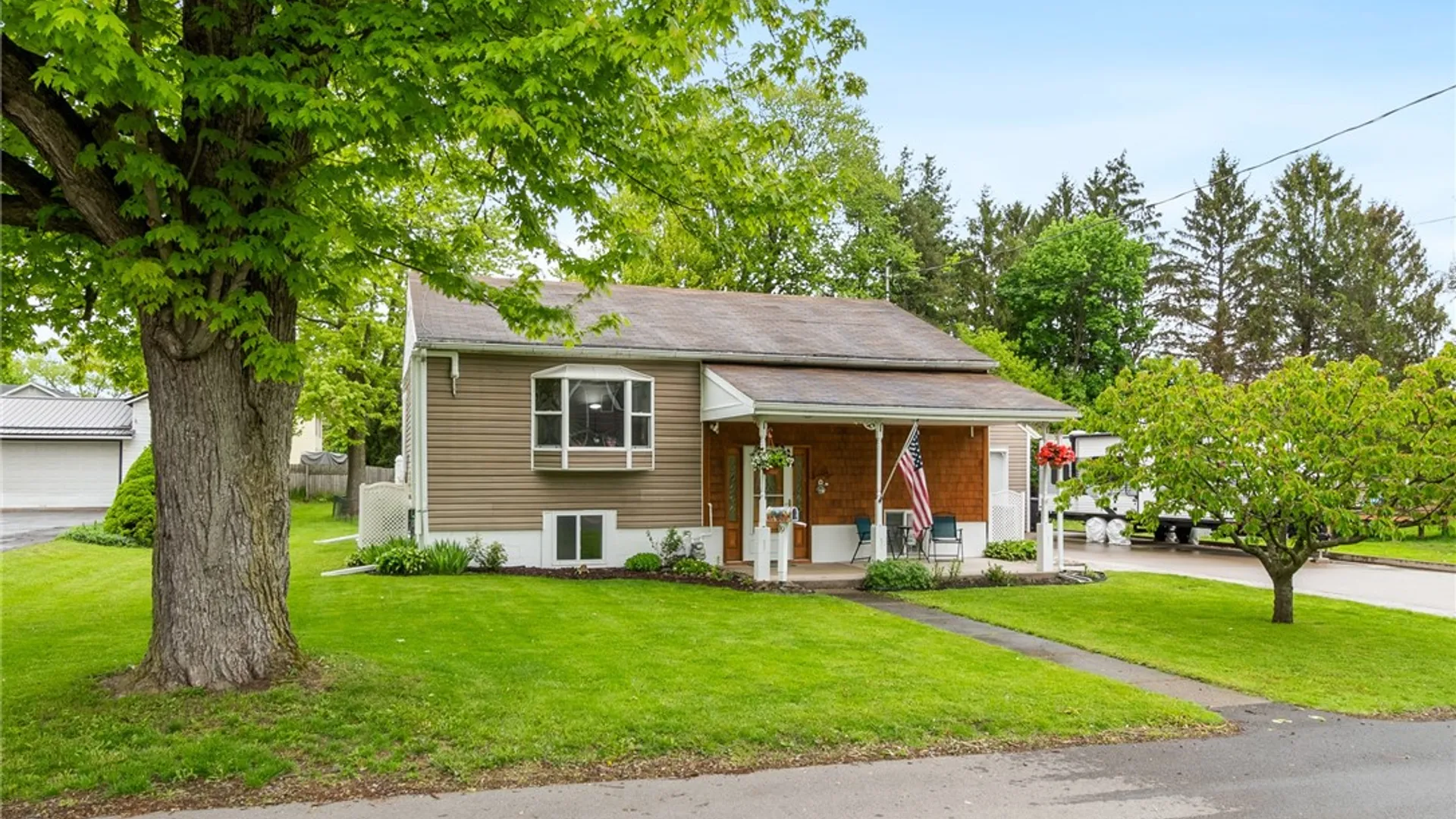 Property at 19 E Kendig Street, Fayette, NY 13165 2