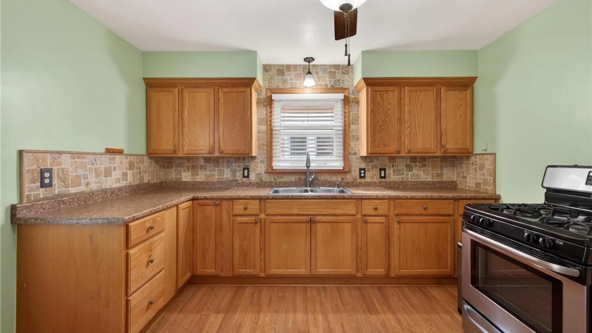 Property at 77 Whitfield Avenue, Buffalo, NY 14220 5