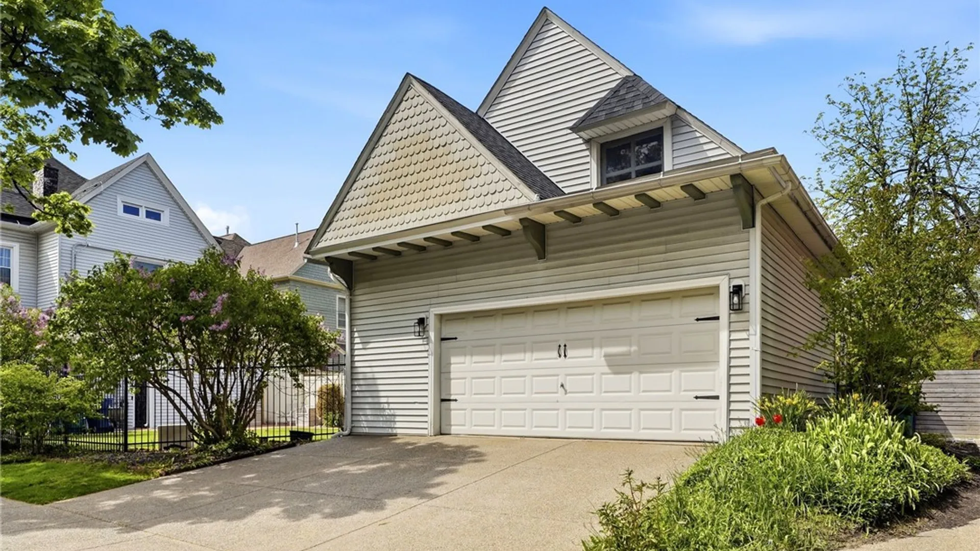 Property at 439 Richmond Avenue, Buffalo, NY 14222 46