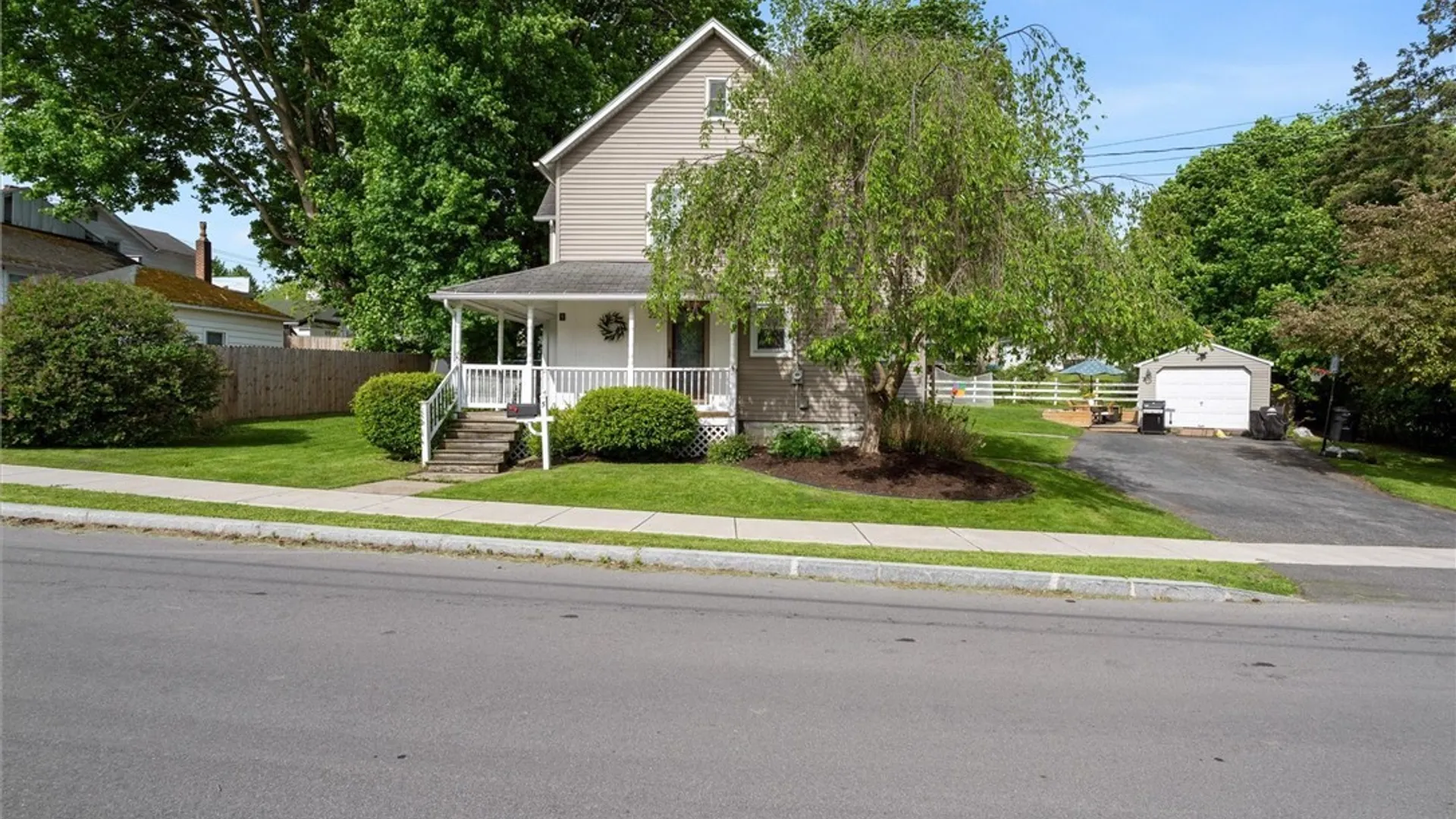 Property at 5 Chase Street, Auburn, NY 13021 3