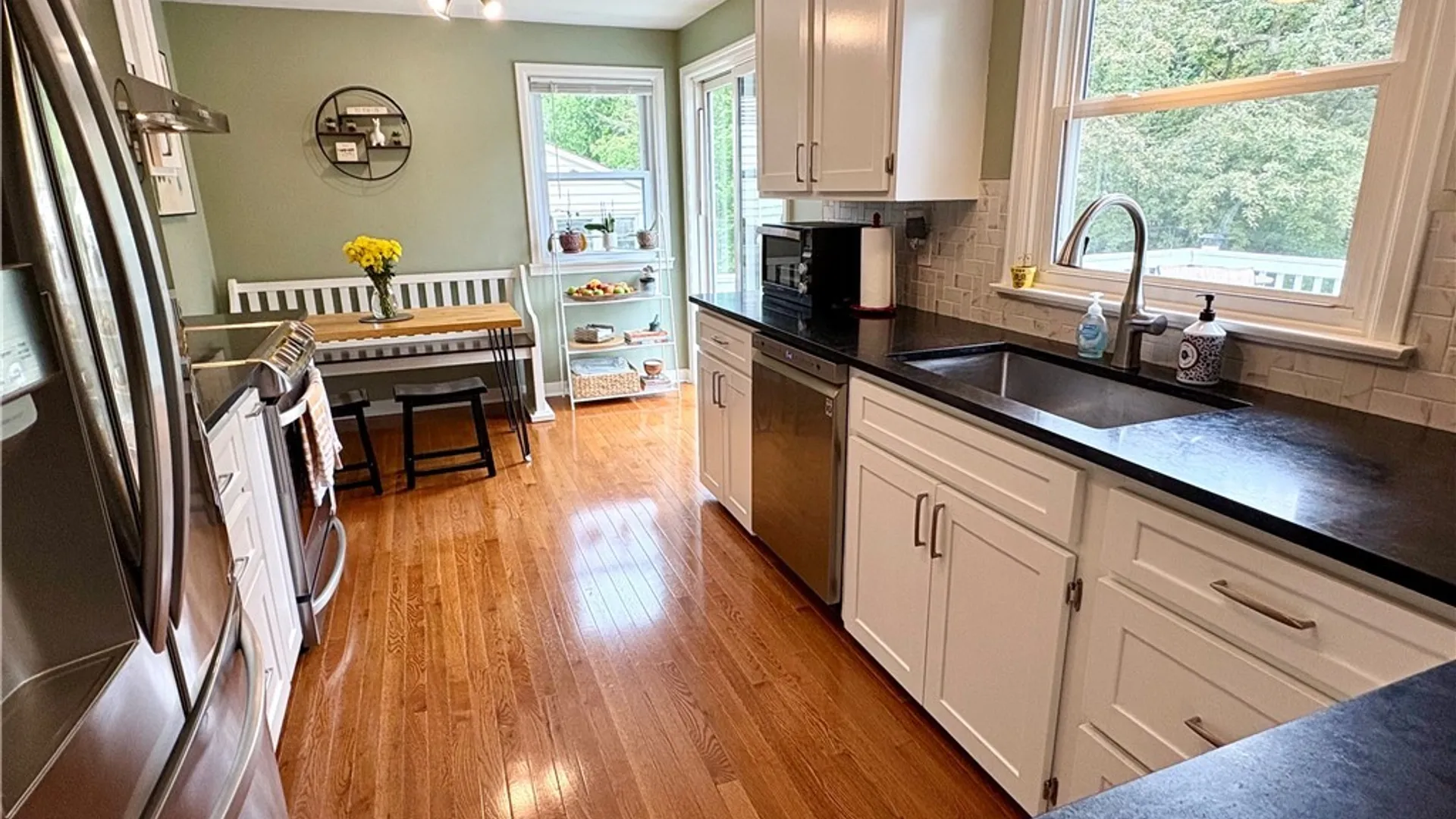 Property at 172 Winston Way, DeWitt, NY 13214 16