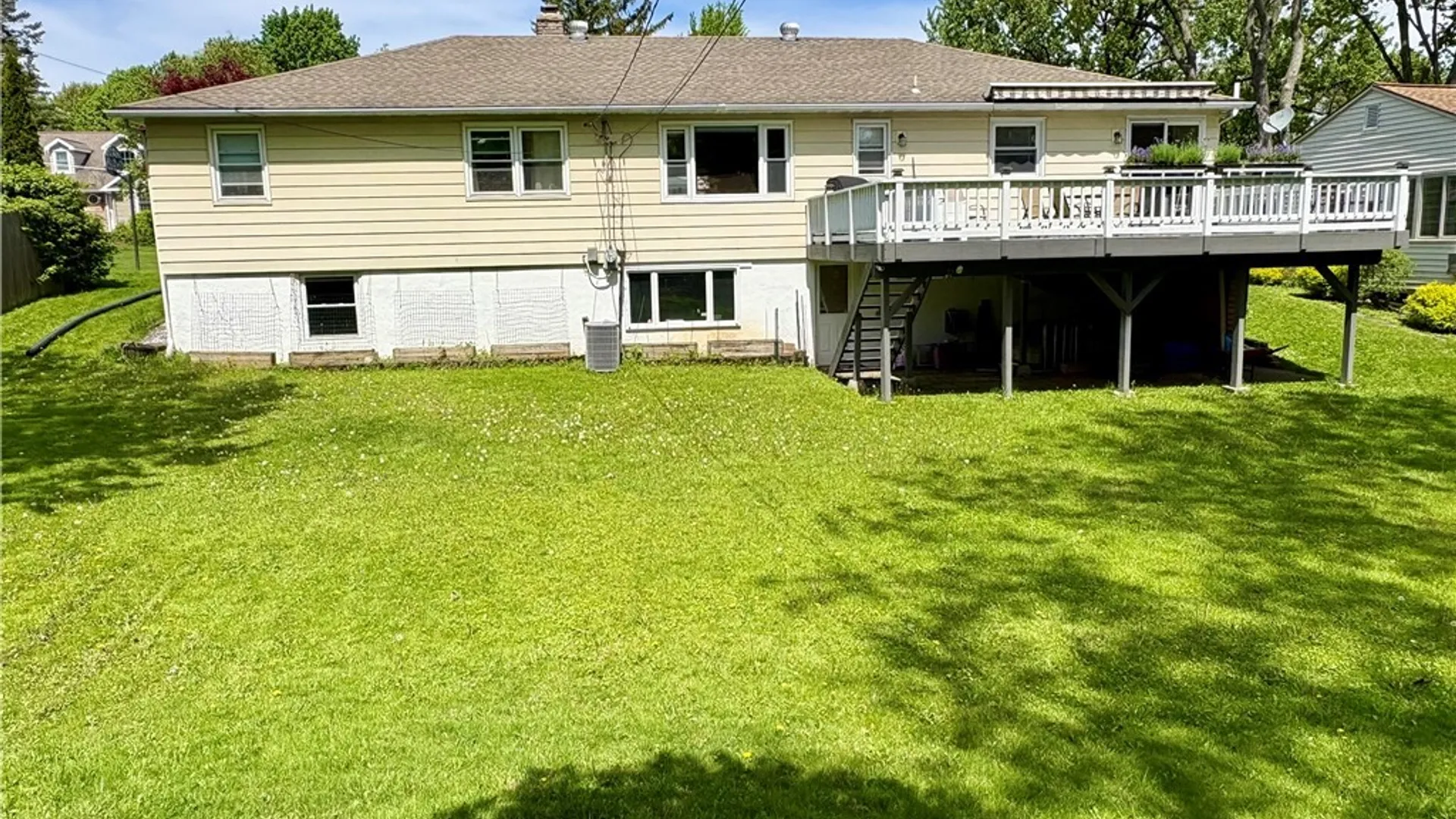 Property at 172 Winston Way, DeWitt, NY 13214 3