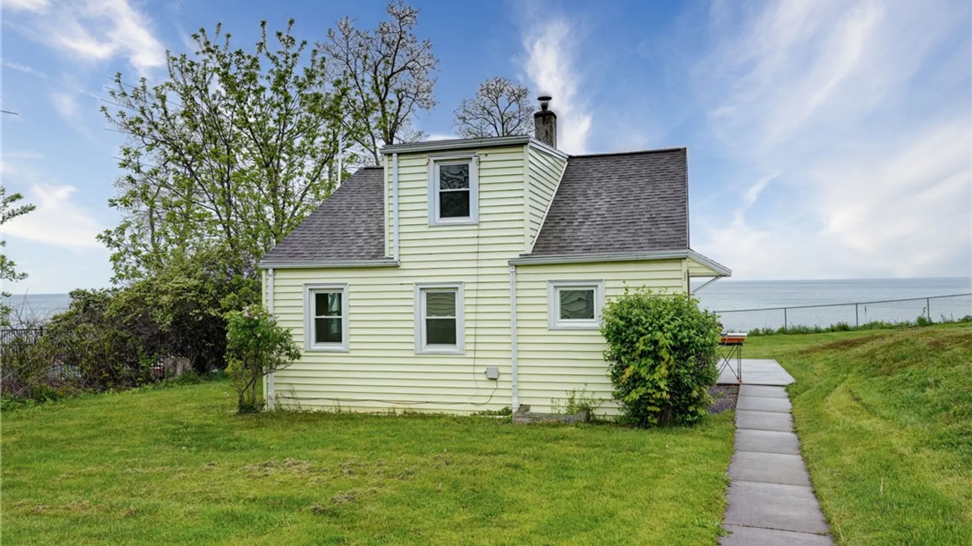 Property at 904 Lake Road, Webster, NY 14580 35
