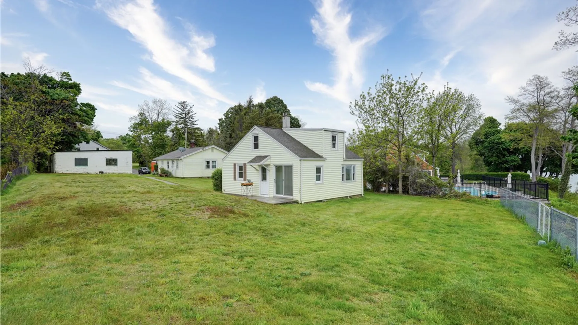 Property at 904 Lake Road, Webster, NY 14580 36