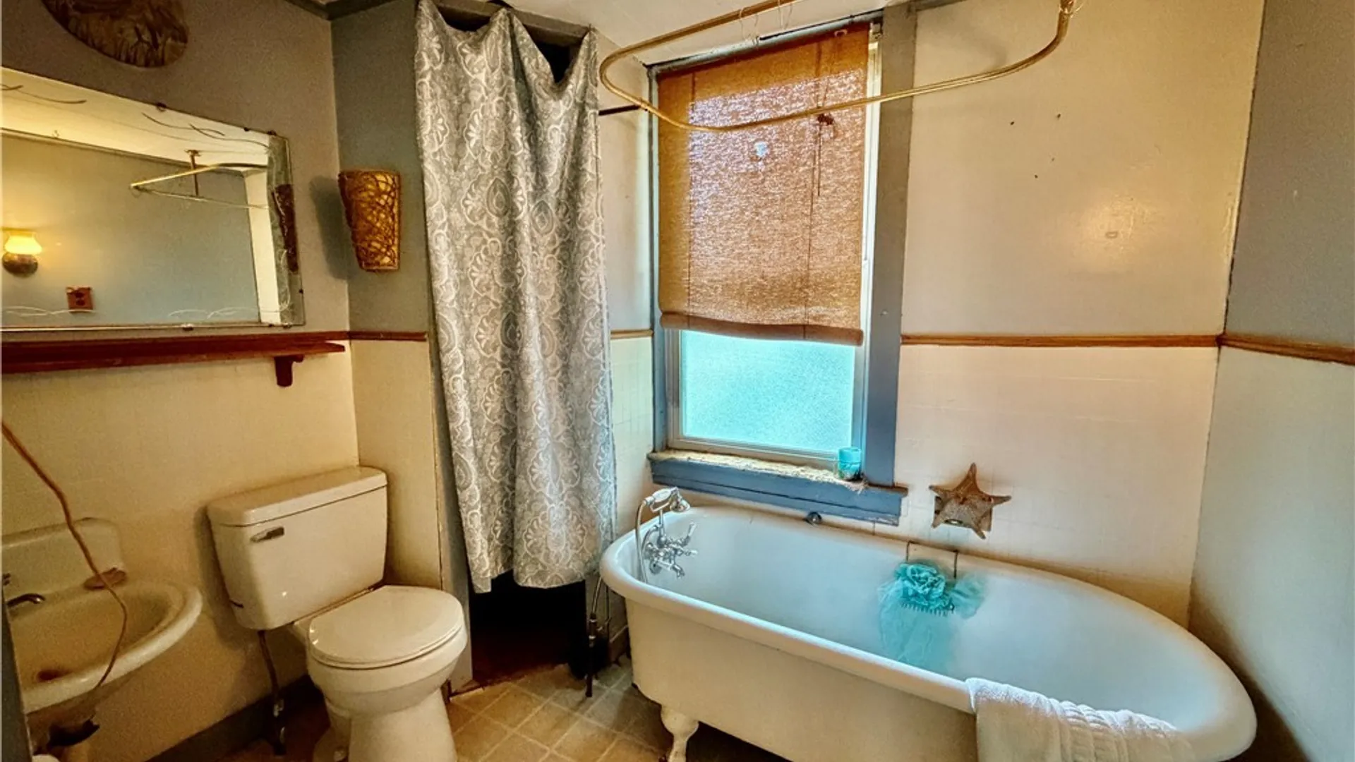 Property at 68 W 7th Street, Oswego, NY 13126 13
