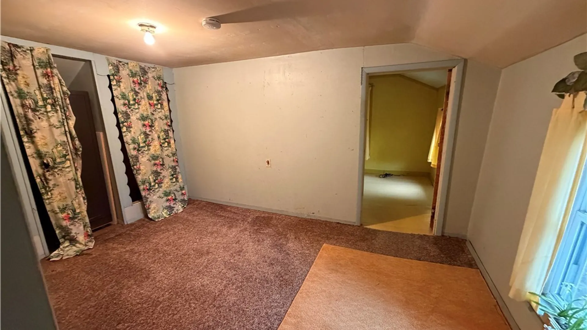 Property at 68 W 7th Street, Oswego, NY 13126 19