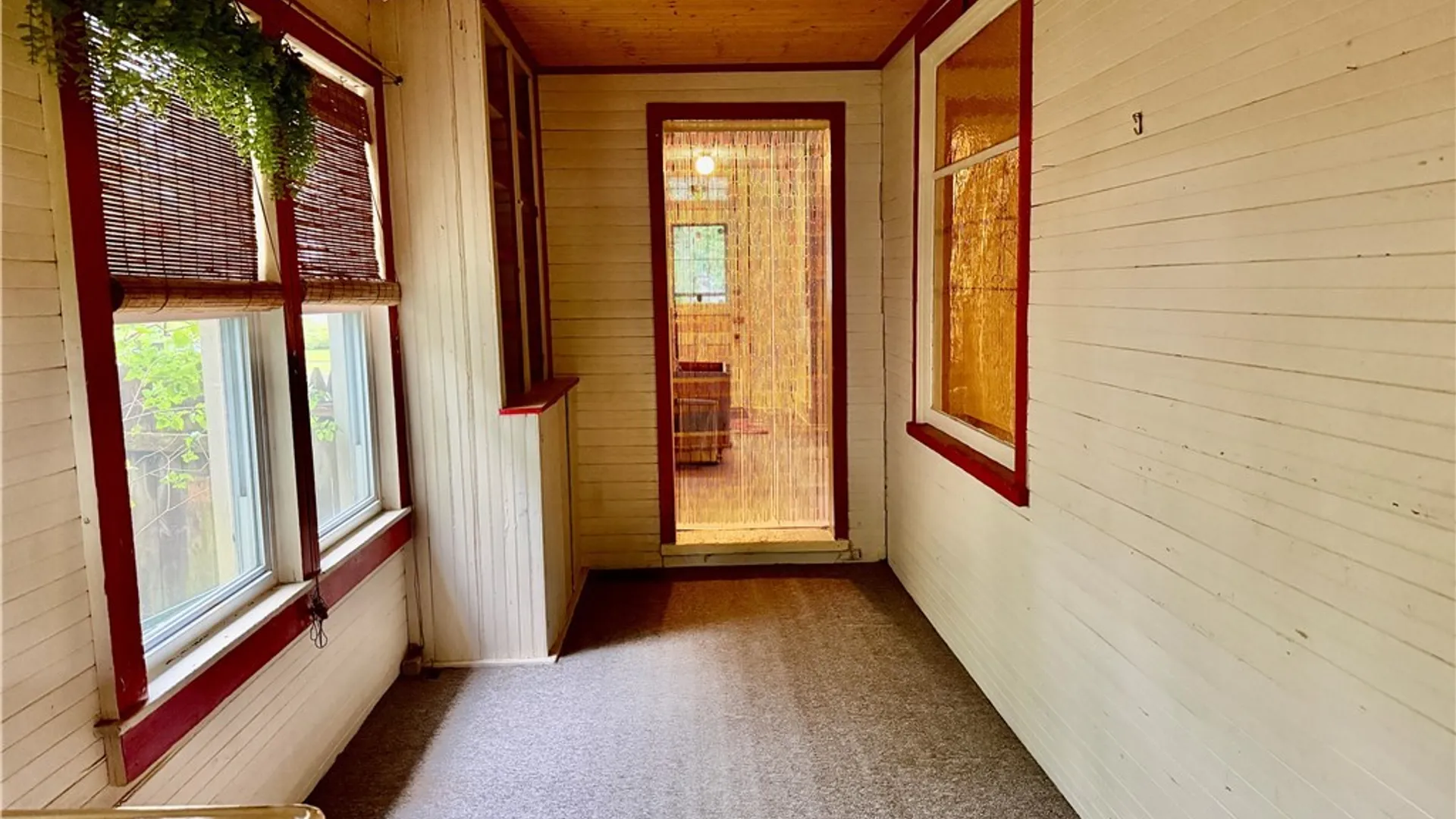 Property at 68 W 7th Street, Oswego, NY 13126 4