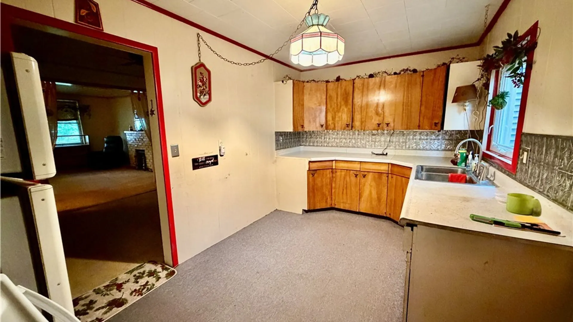 Property at 68 W 7th Street, Oswego, NY 13126 5
