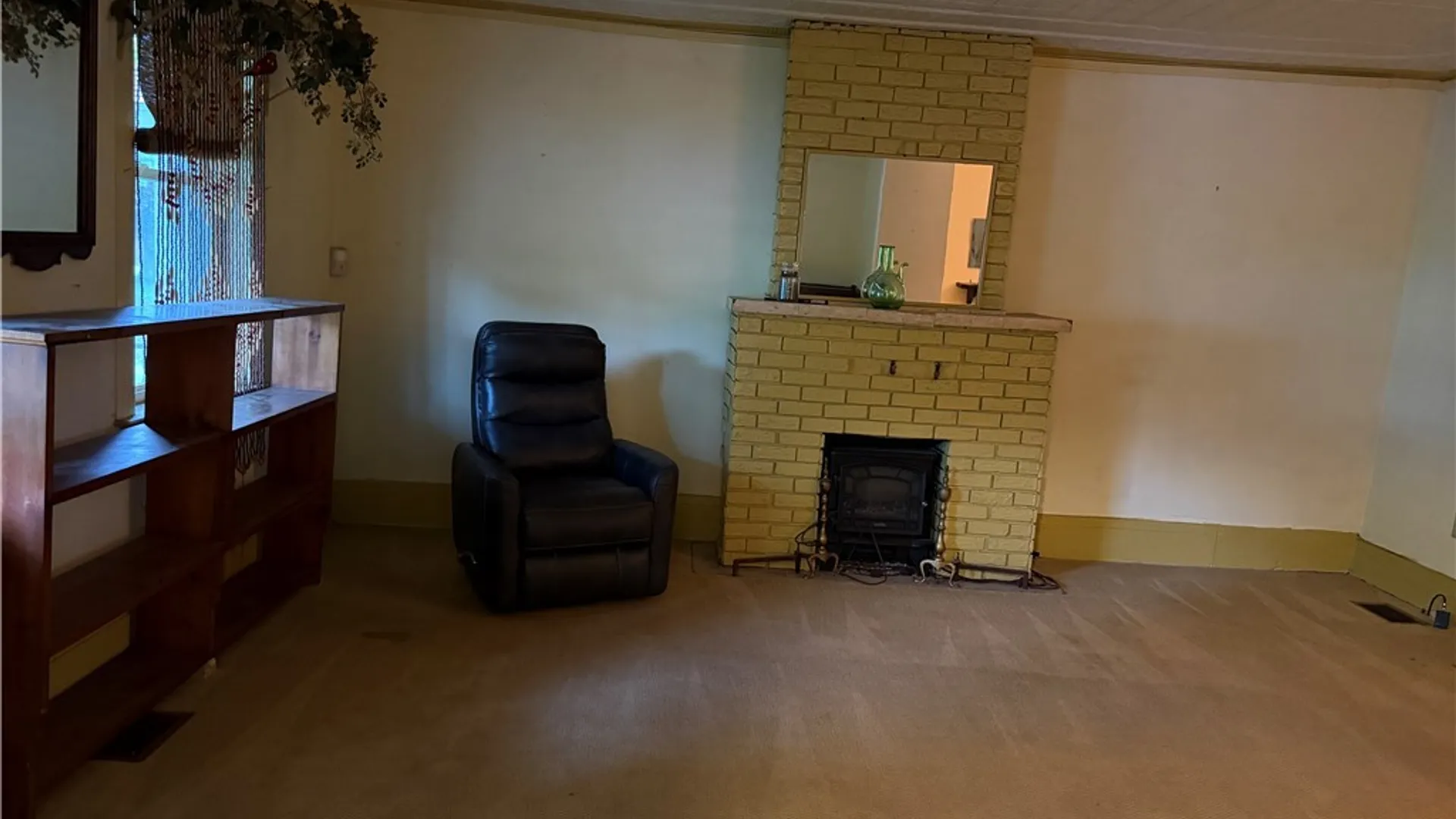 Property at 68 W 7th Street, Oswego, NY 13126 7