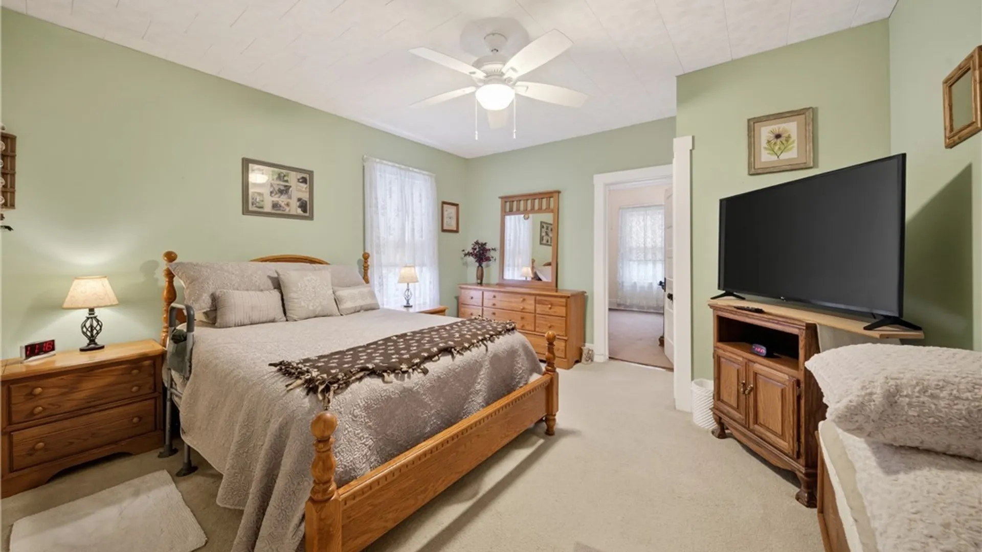 Property at 109 1st Street, Geddes, NY 13209 14