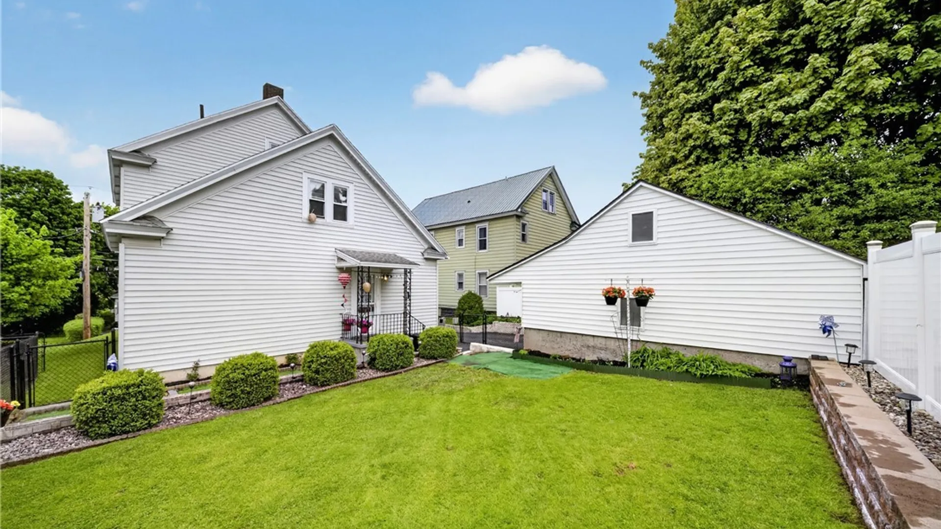 Property at 109 1st Street, Geddes, NY 13209 3