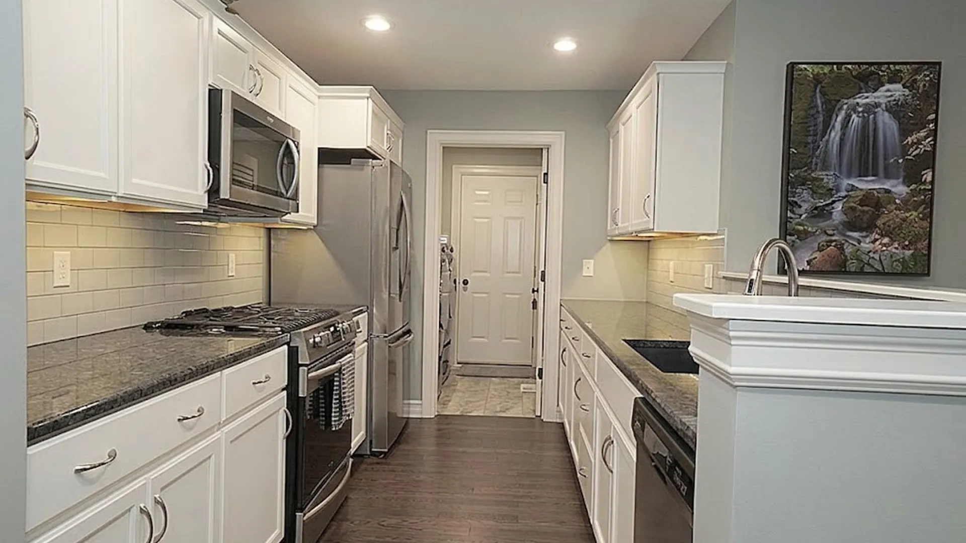 Property at 1003 Carriage Lane, West Seneca, NY 14224 11