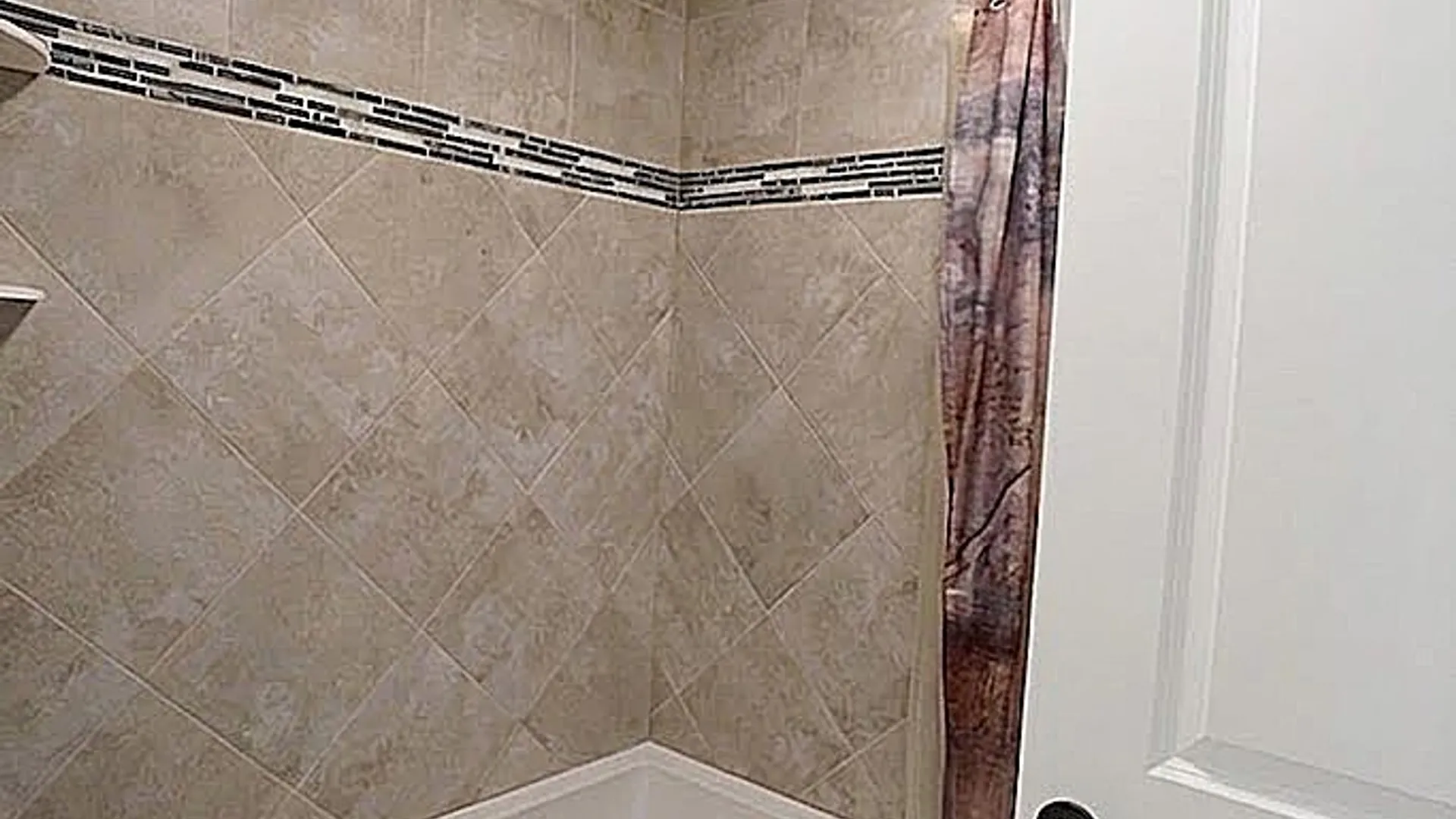 Property at 1003 Carriage Lane, West Seneca, NY 14224 22