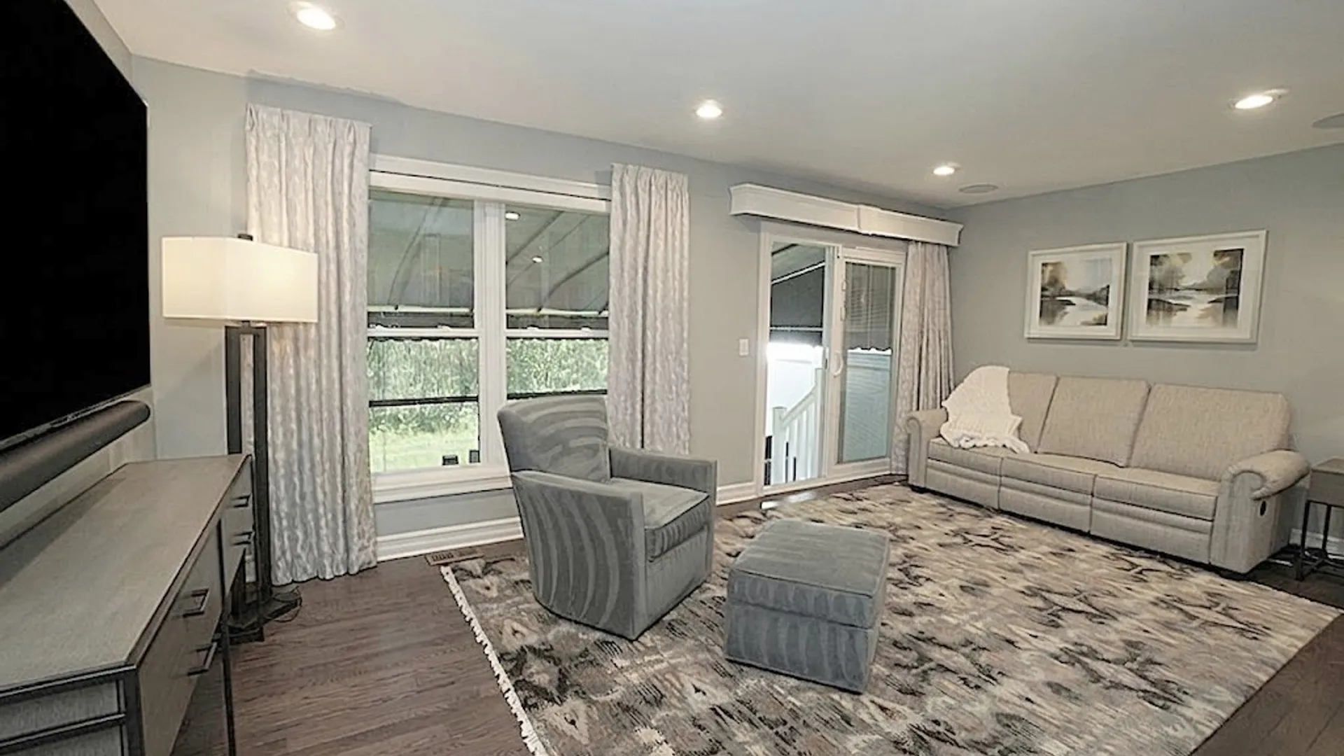 Property at 1003 Carriage Lane, West Seneca, NY 14224 8