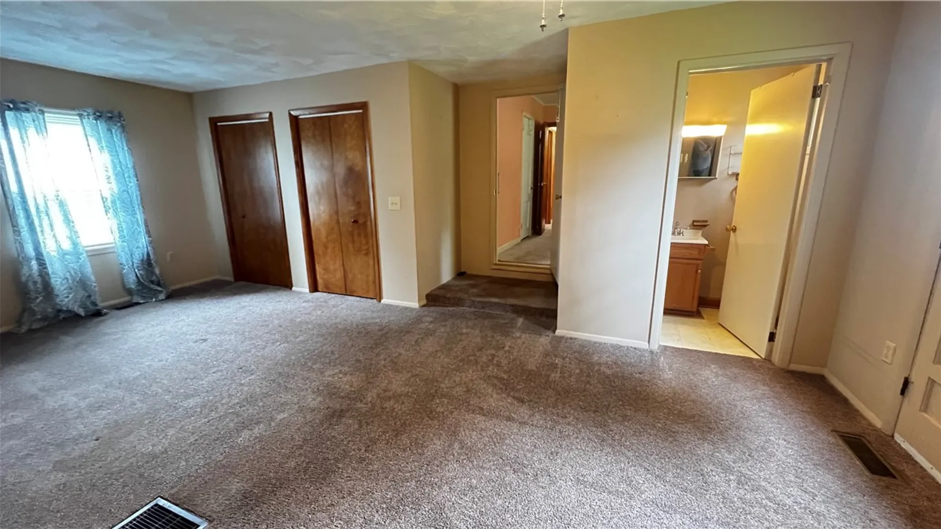 Property at 211 Overland Street, Elmira City, NY 14904 22