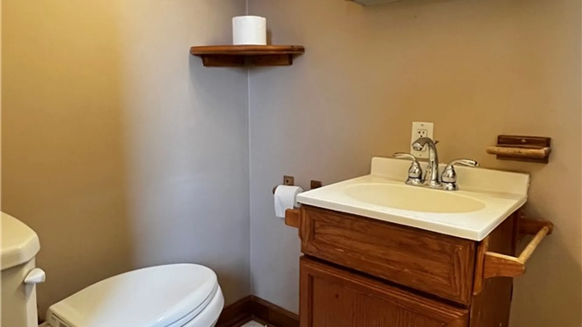Property at 211 Overland Street, Elmira City, NY 14904 31