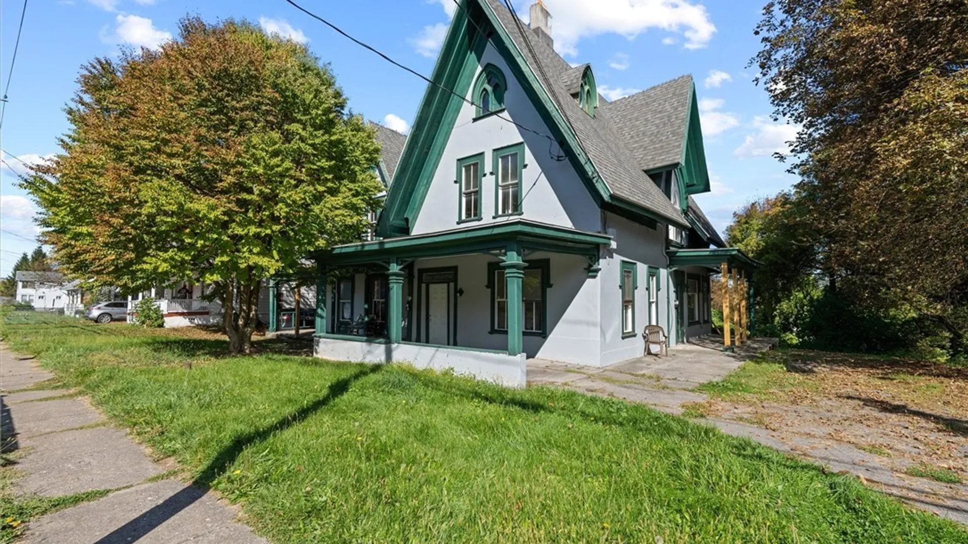 Property at 1216 Bellevue Avenue, Syracuse, NY 13204 2