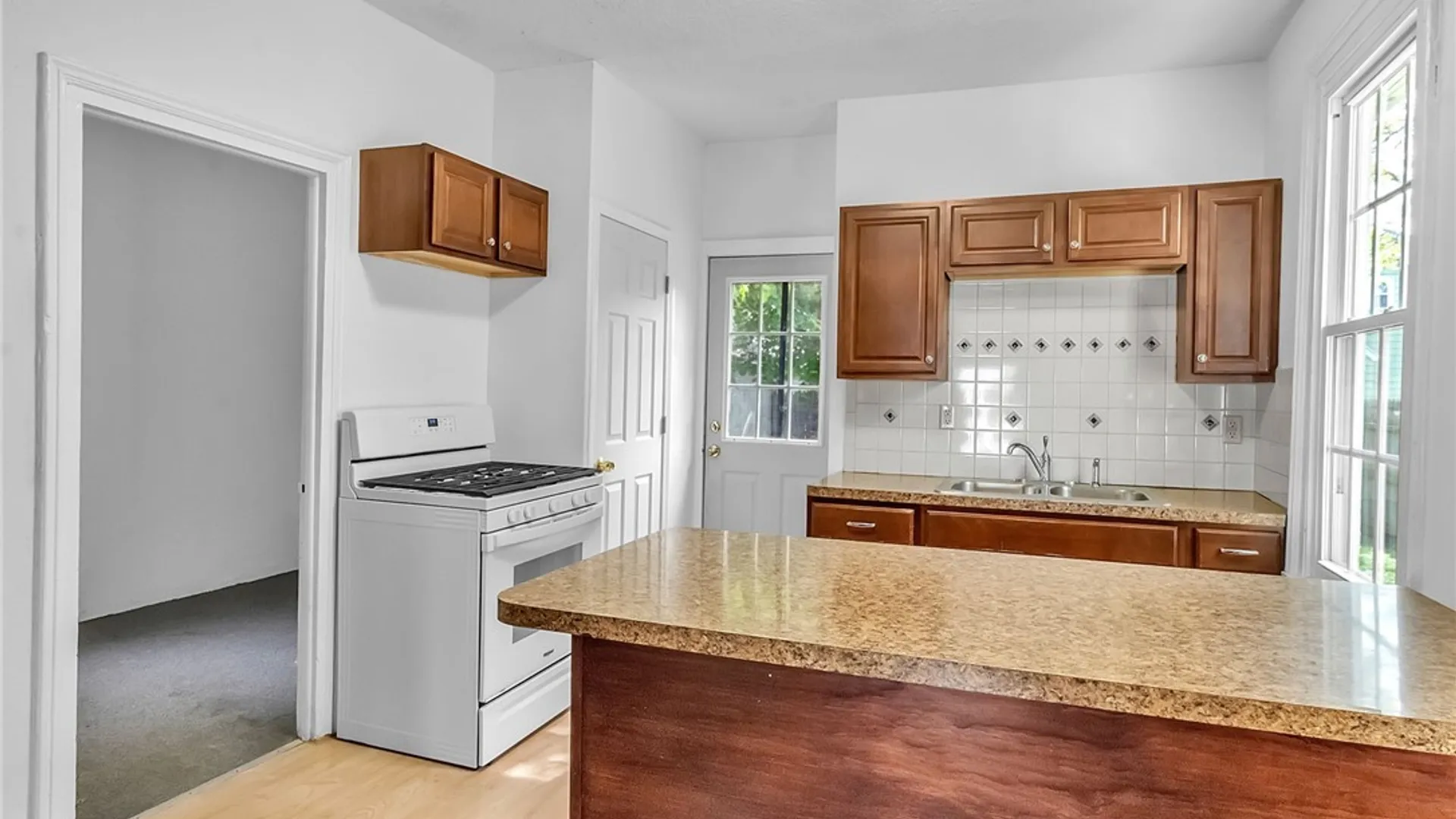Property at 193 Weimar Street, Buffalo, NY 14206 13