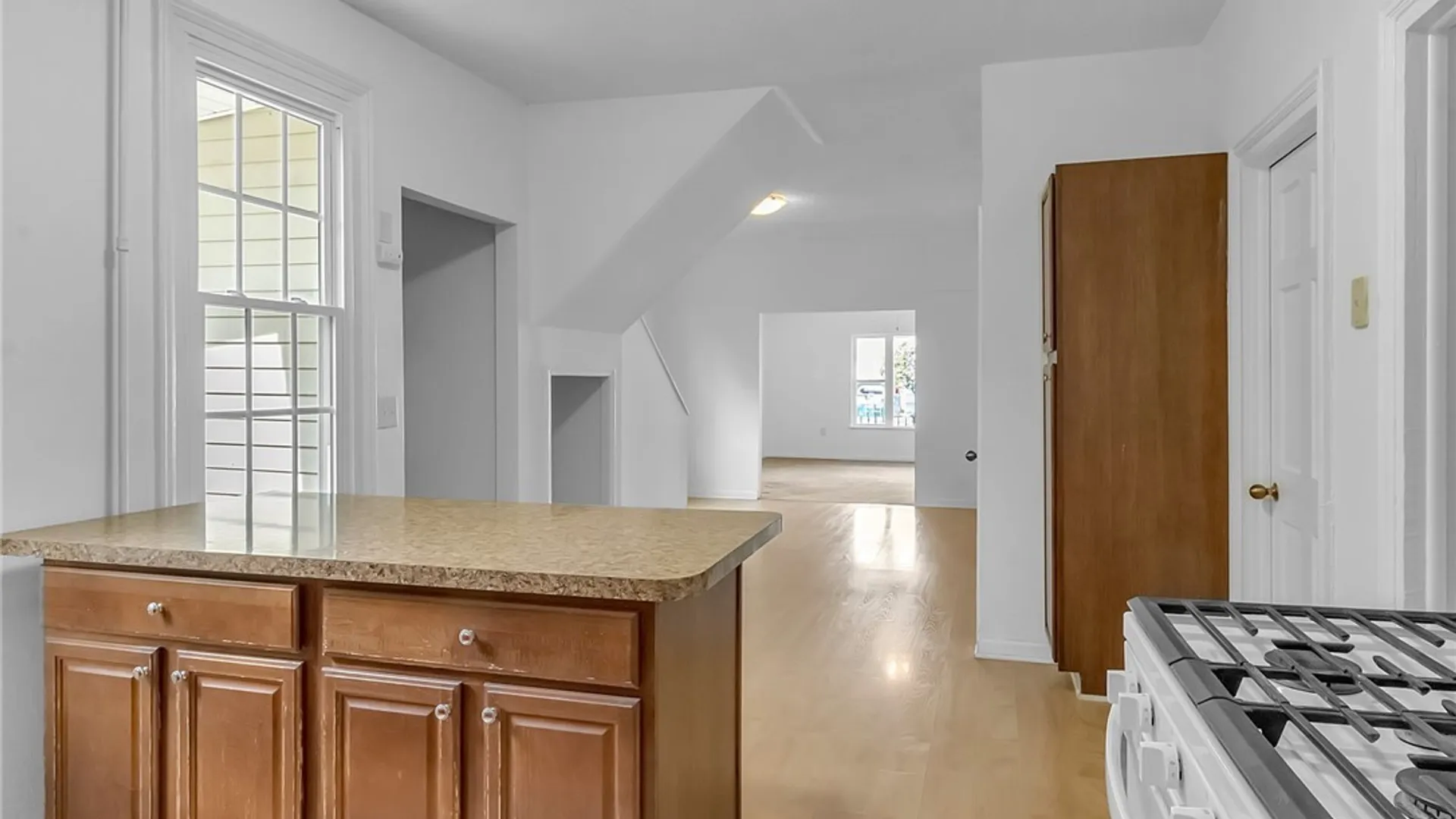 Property at 193 Weimar Street, Buffalo, NY 14206 14