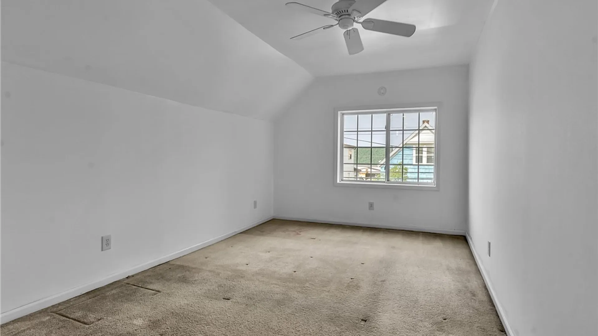Property at 193 Weimar Street, Buffalo, NY 14206 24
