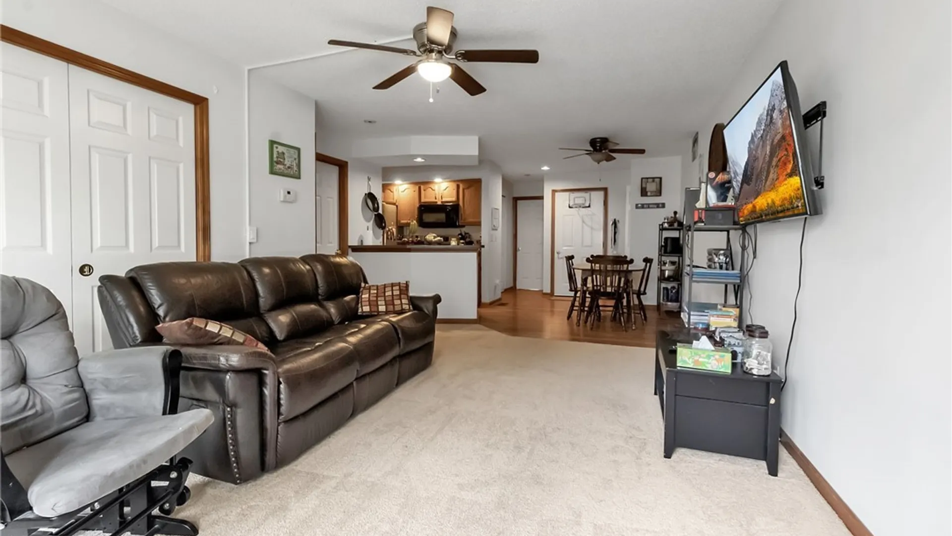 Property at 3 Keph Drive, Amherst, NY 14228 6