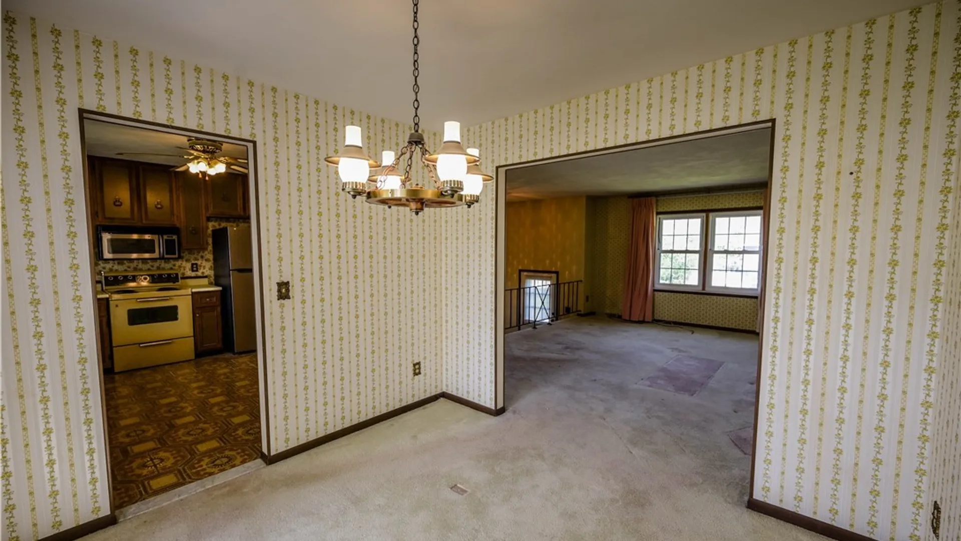 Property at 514 Woodburne Drive, Utica, NY 13502 21
