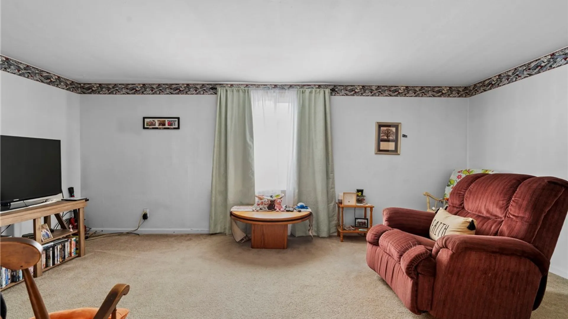 Property at 372 Aurora Street, Lancaster, NY 14086 21