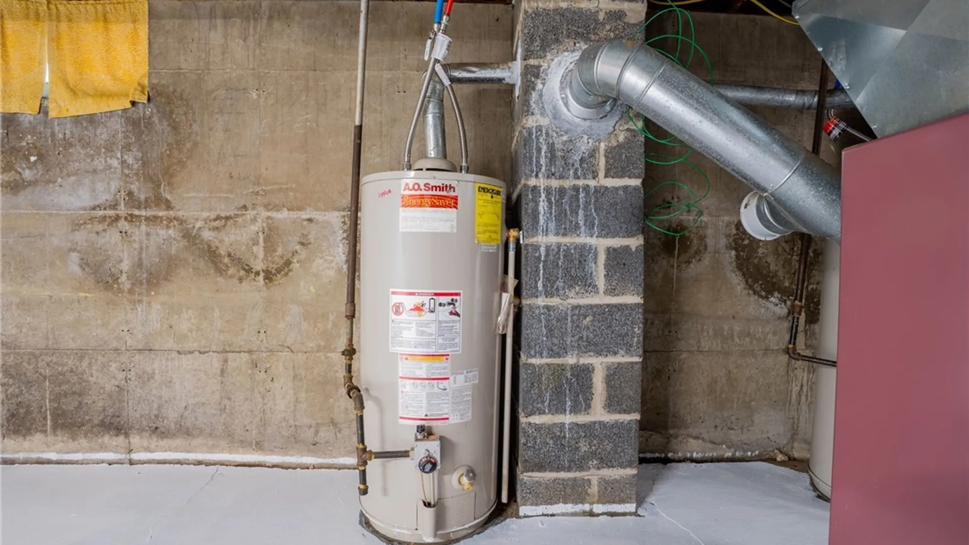 Property at 372 Aurora Street, Lancaster, NY 14086 40