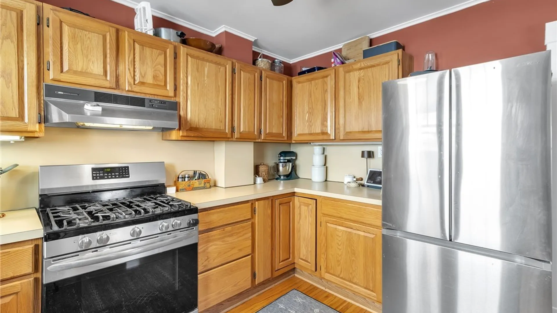 Property at 90 Radcliffe Road, Buffalo, NY 14214 16