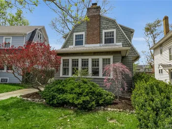 Property at 90 Radcliffe Road, Buffalo, NY 14214