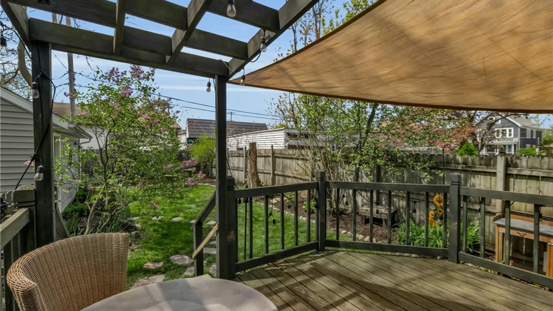 Property at 90 Radcliffe Road, Buffalo, NY 14214 42