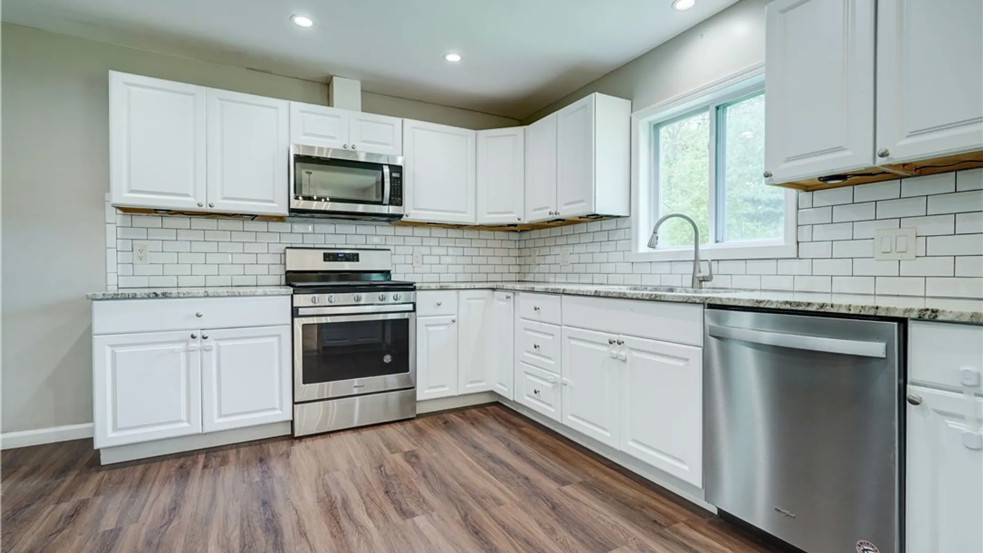 Property at 15 Lochnavar Parkway, Pittsford, NY 14534 14