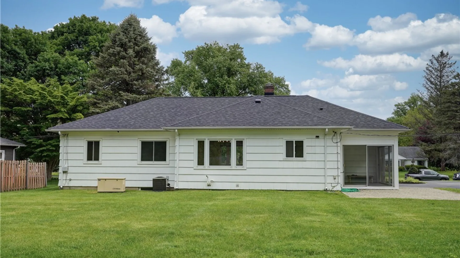 Property at 15 Lochnavar Parkway, Pittsford, NY 14534 40