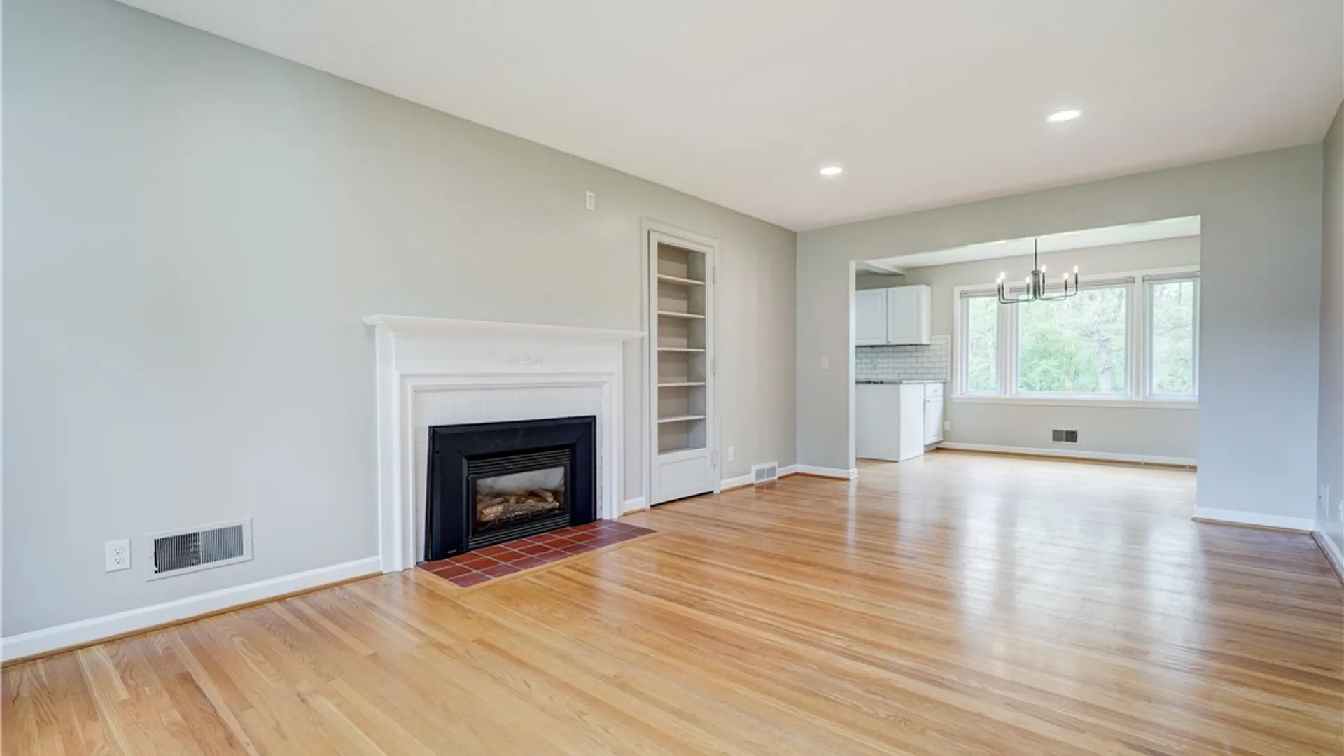 Property at 15 Lochnavar Parkway, Pittsford, NY 14534 7