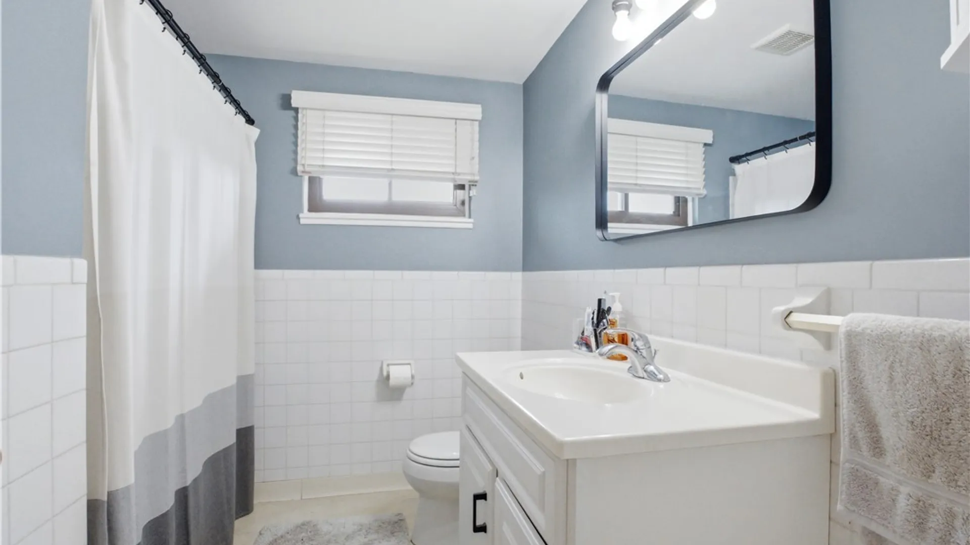 Property at 1717 Orchard Park Road, West Seneca, NY 14224 13