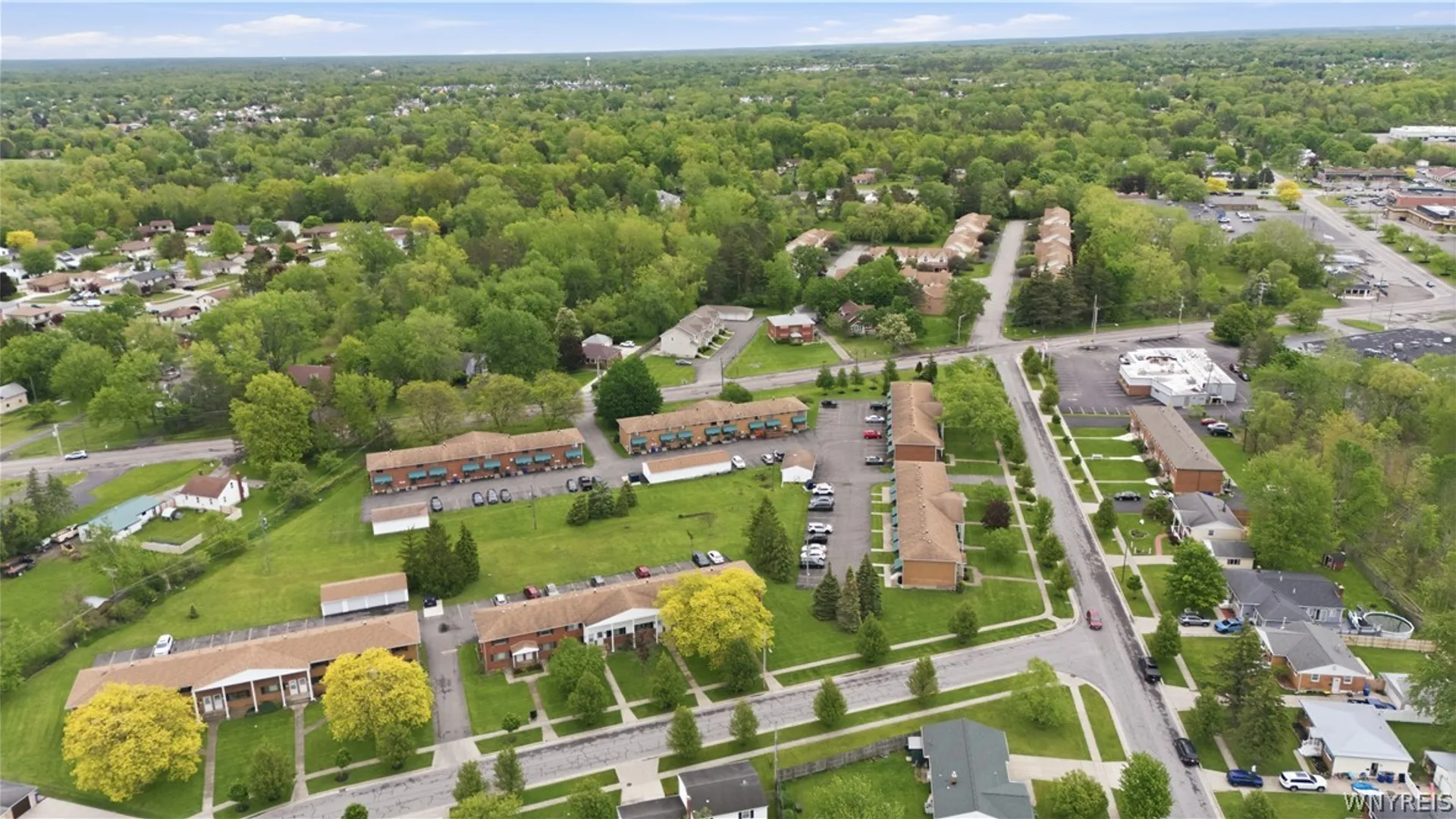 Property at 1717 Orchard Park Road, West Seneca, NY 14224 29