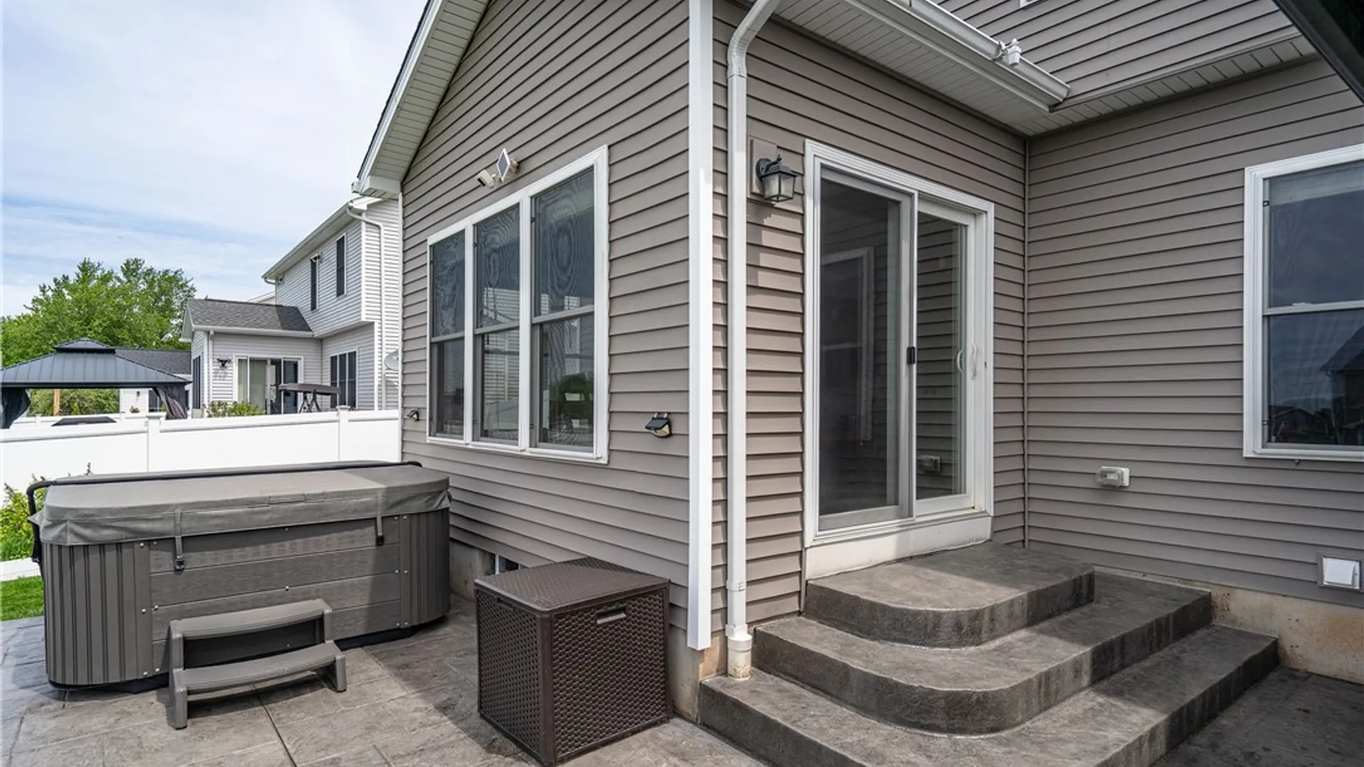 Property at 550 Pavement Road, Lancaster, NY 14086 36