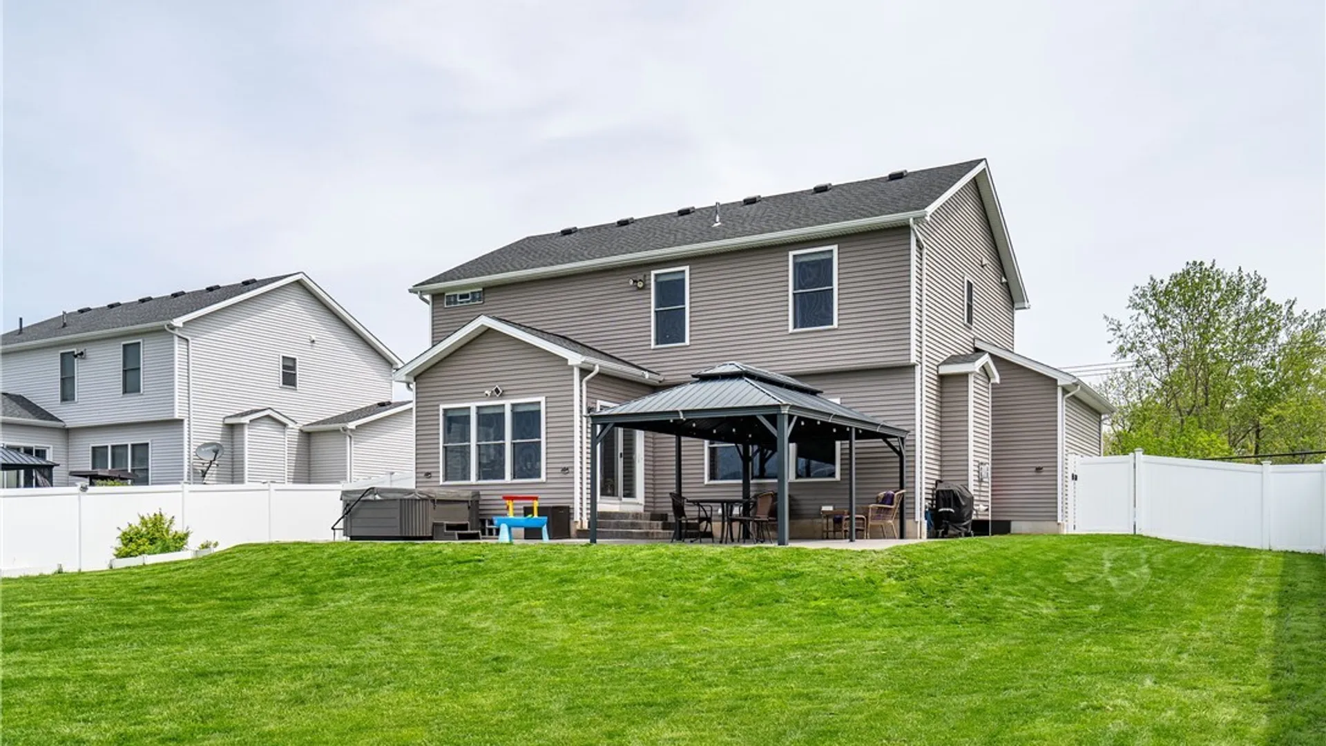 Property at 550 Pavement Road, Lancaster, NY 14086 42