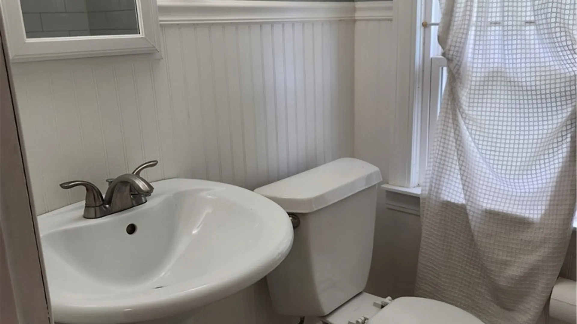 Property at 200 Windemere Road, Geddes, NY 13219 25
