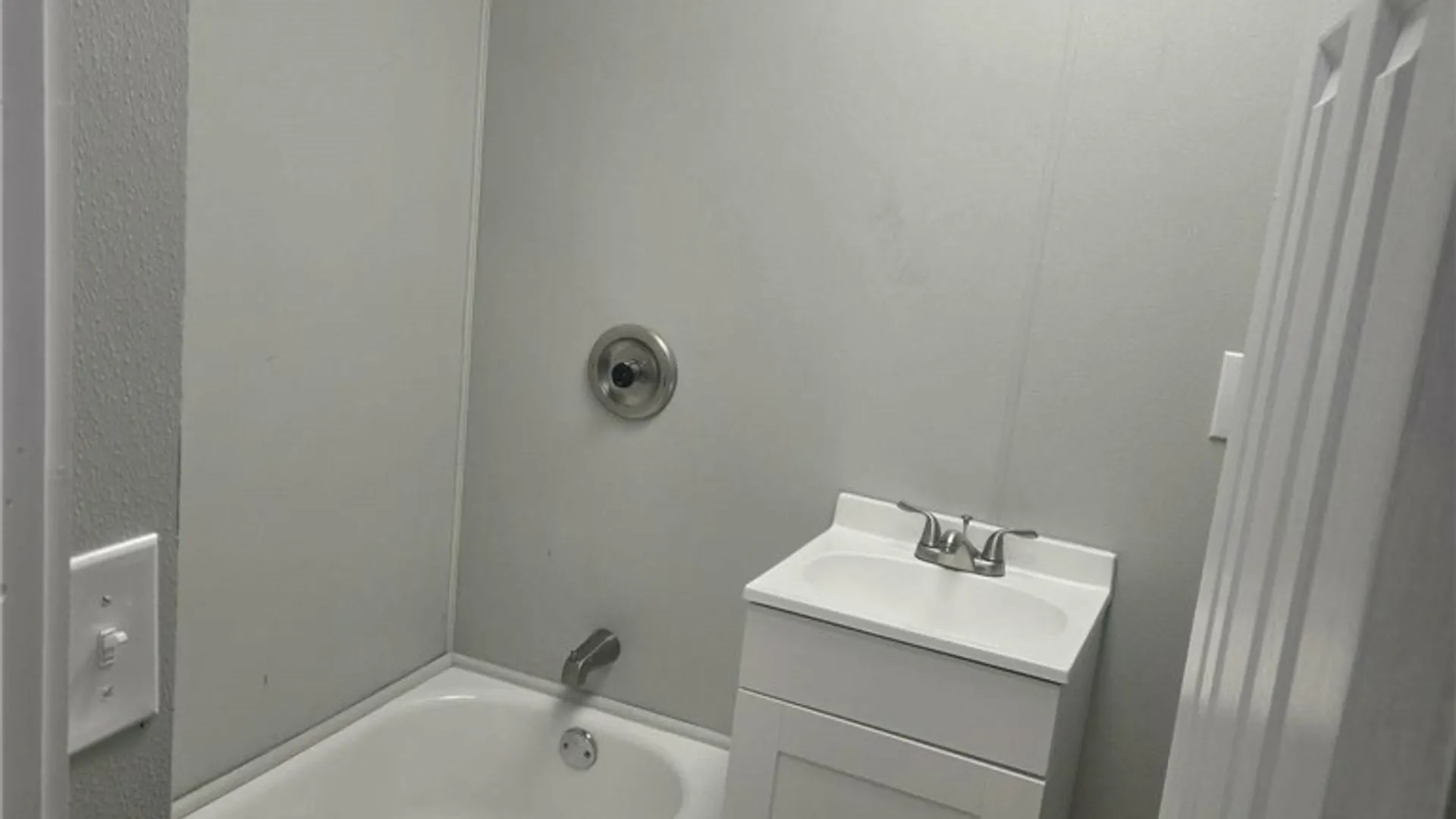 Property at 406.5 Union Place, Syracuse, NY 13208 7